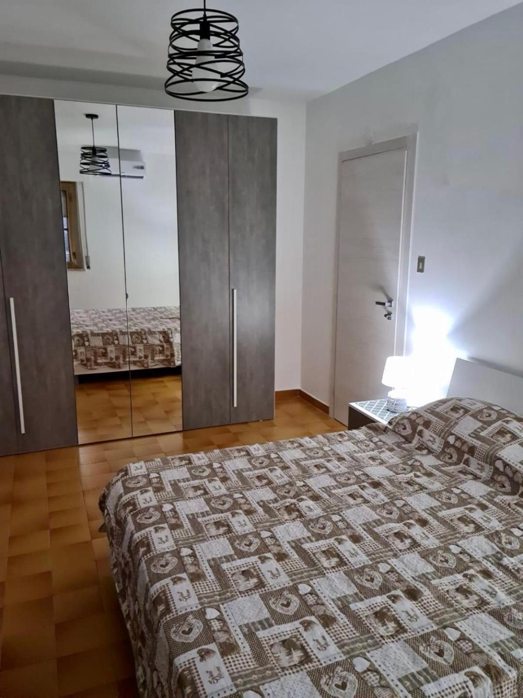 Double Room with Private External Bathroom photo 1