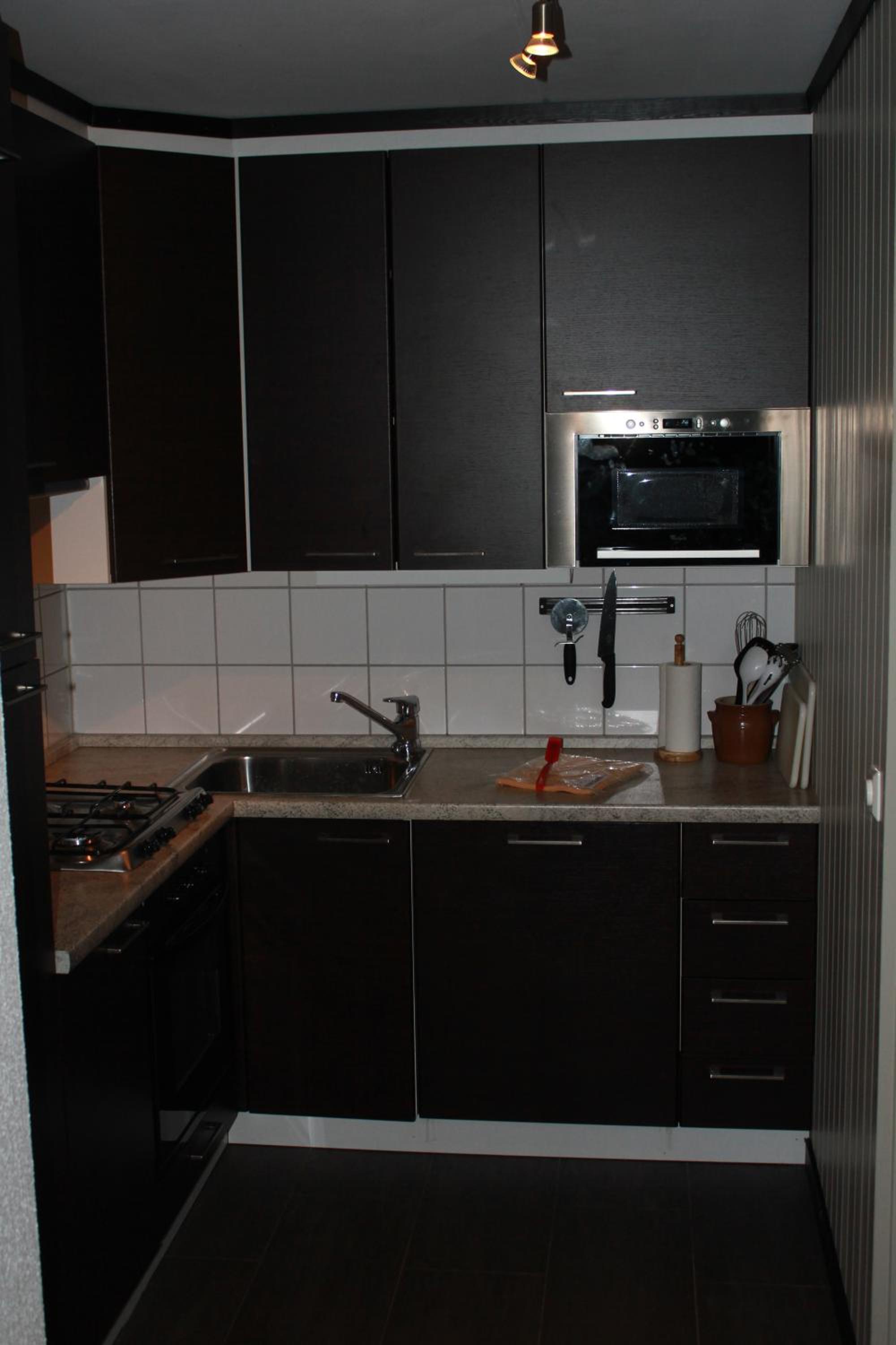 Two-Bedroom Apartment - Photo 6