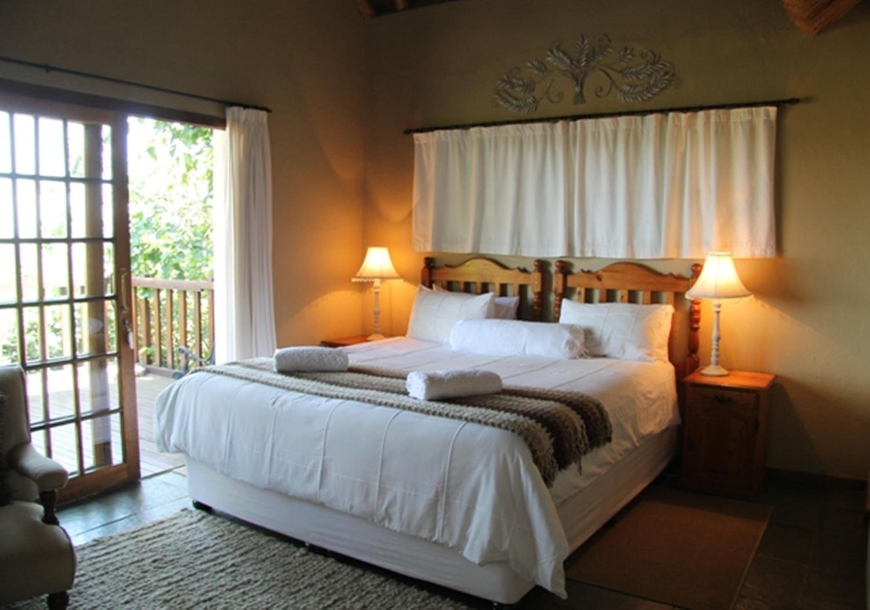 Standard King Room - Photo 3