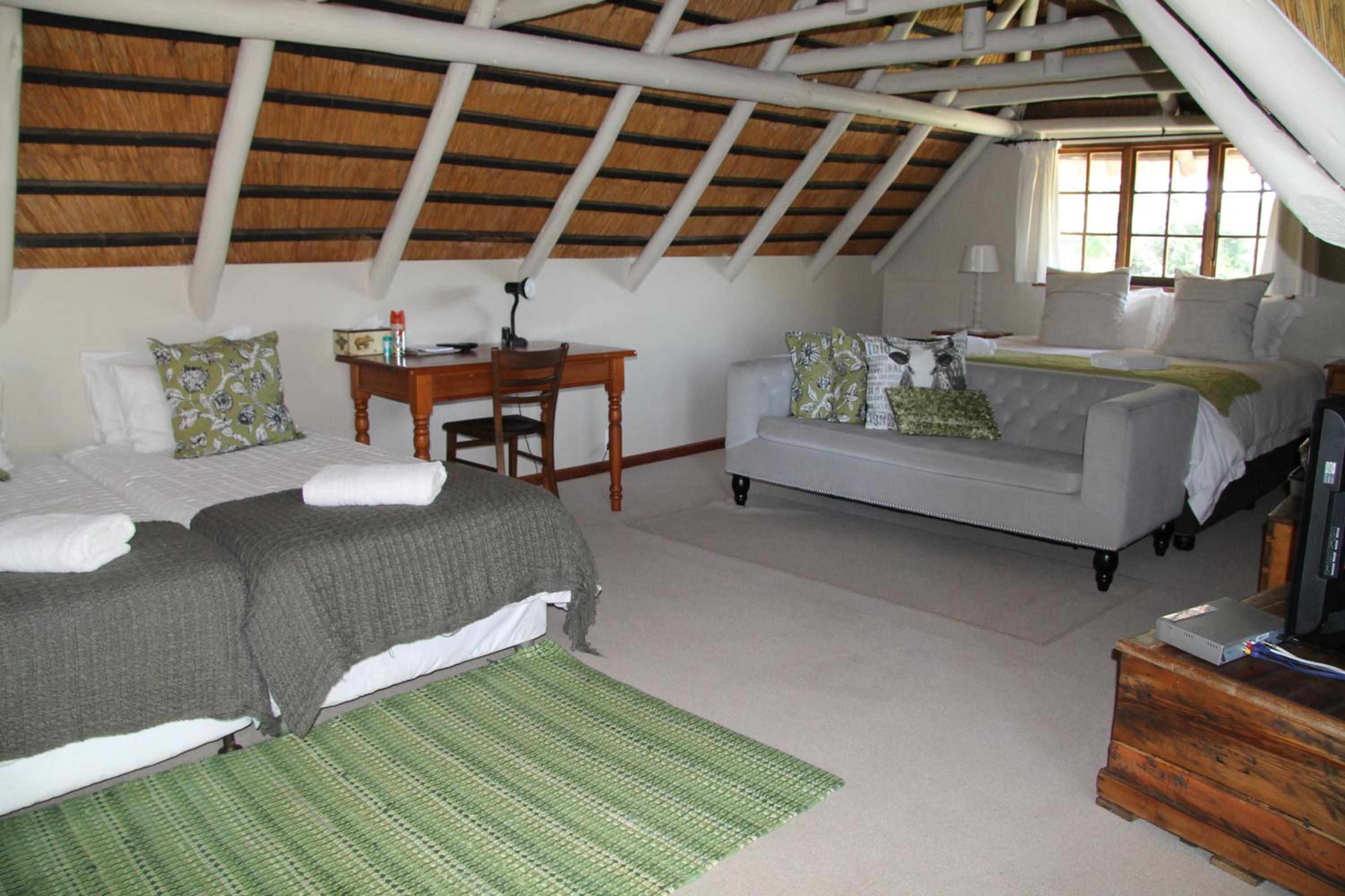 Luxury Loft Room - Photo 5