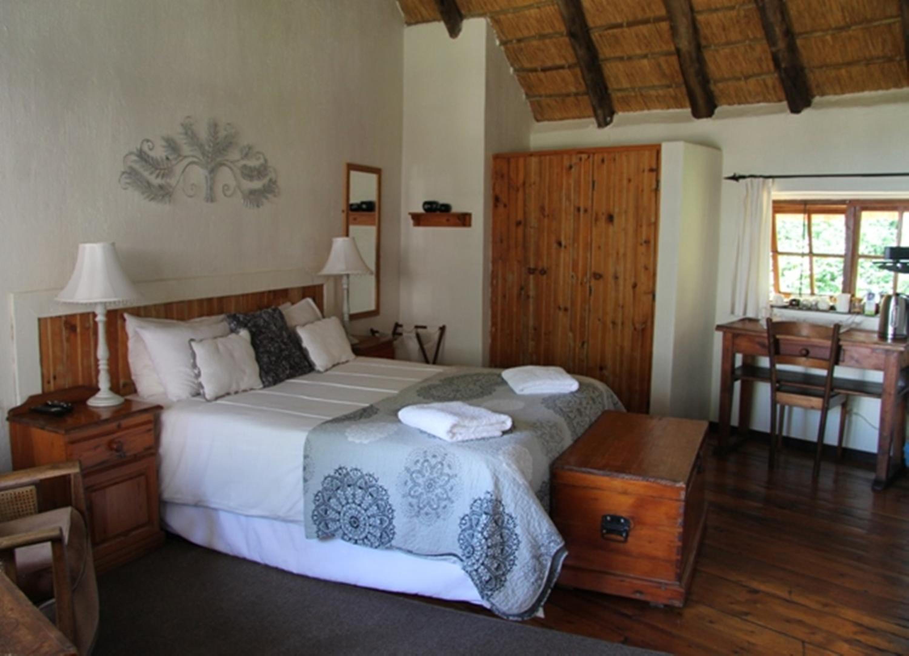 Standard Queen Room - Photo 2