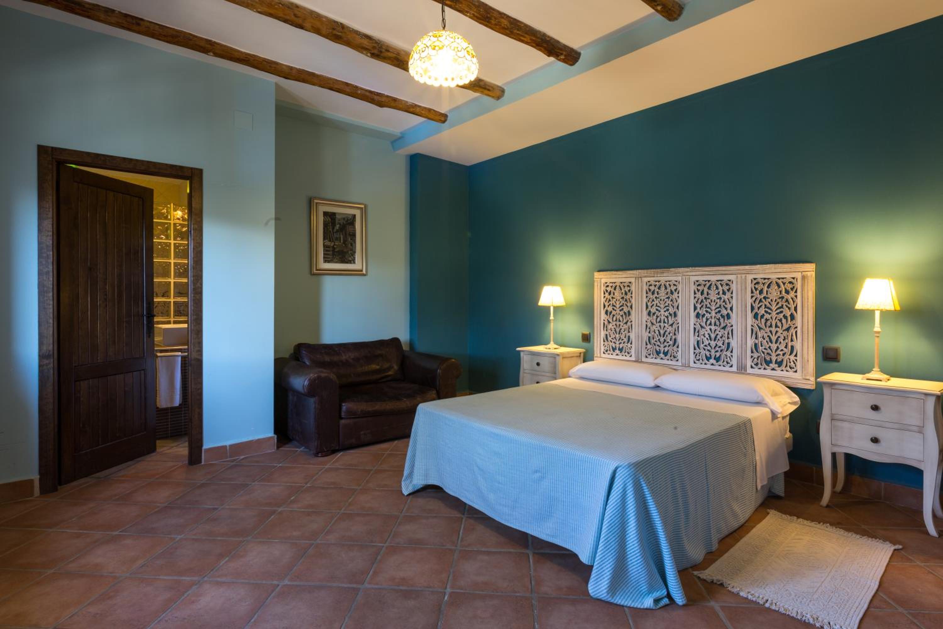 Double or Twin Room photo 3