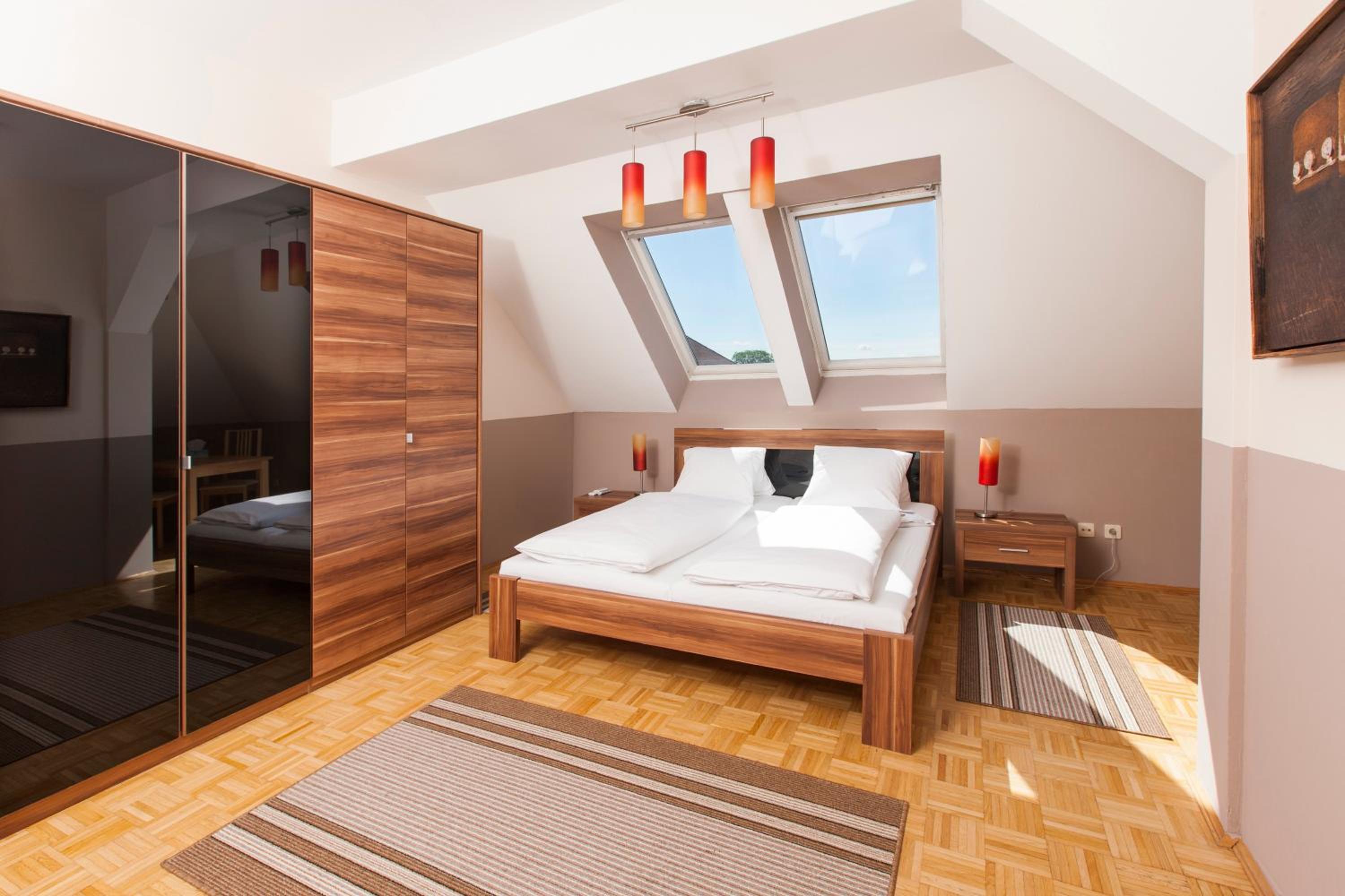 Double Room - Photo 4
