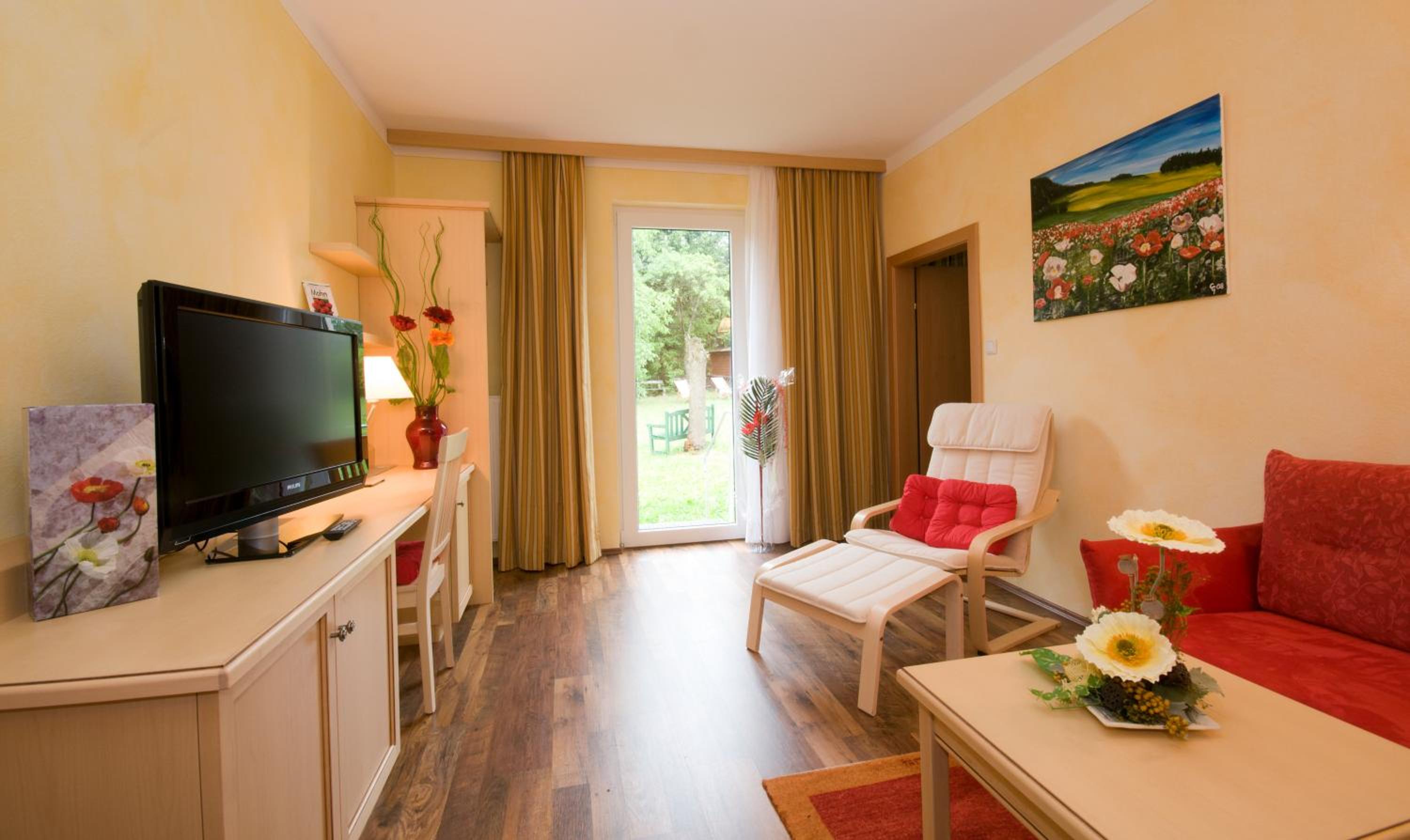 Large Double Room photo 2