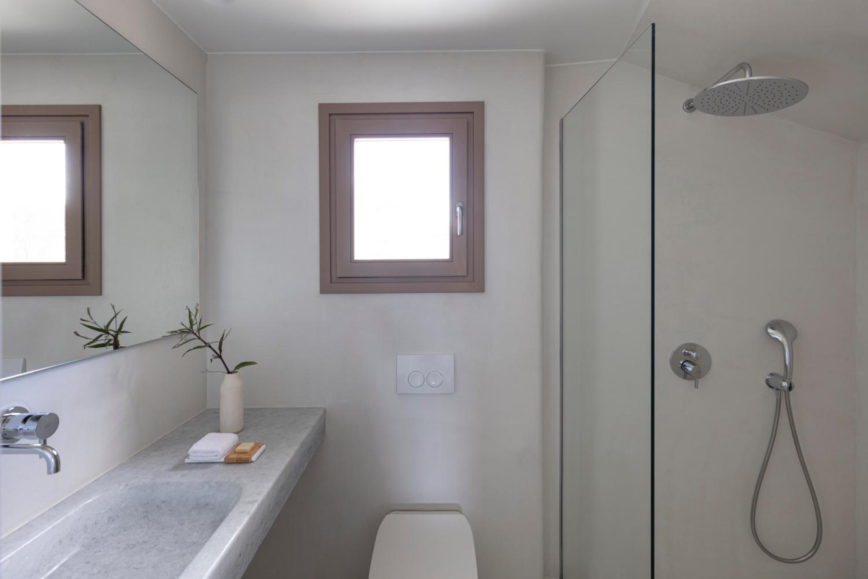 Partial Sea View Maisonette - Photo 11