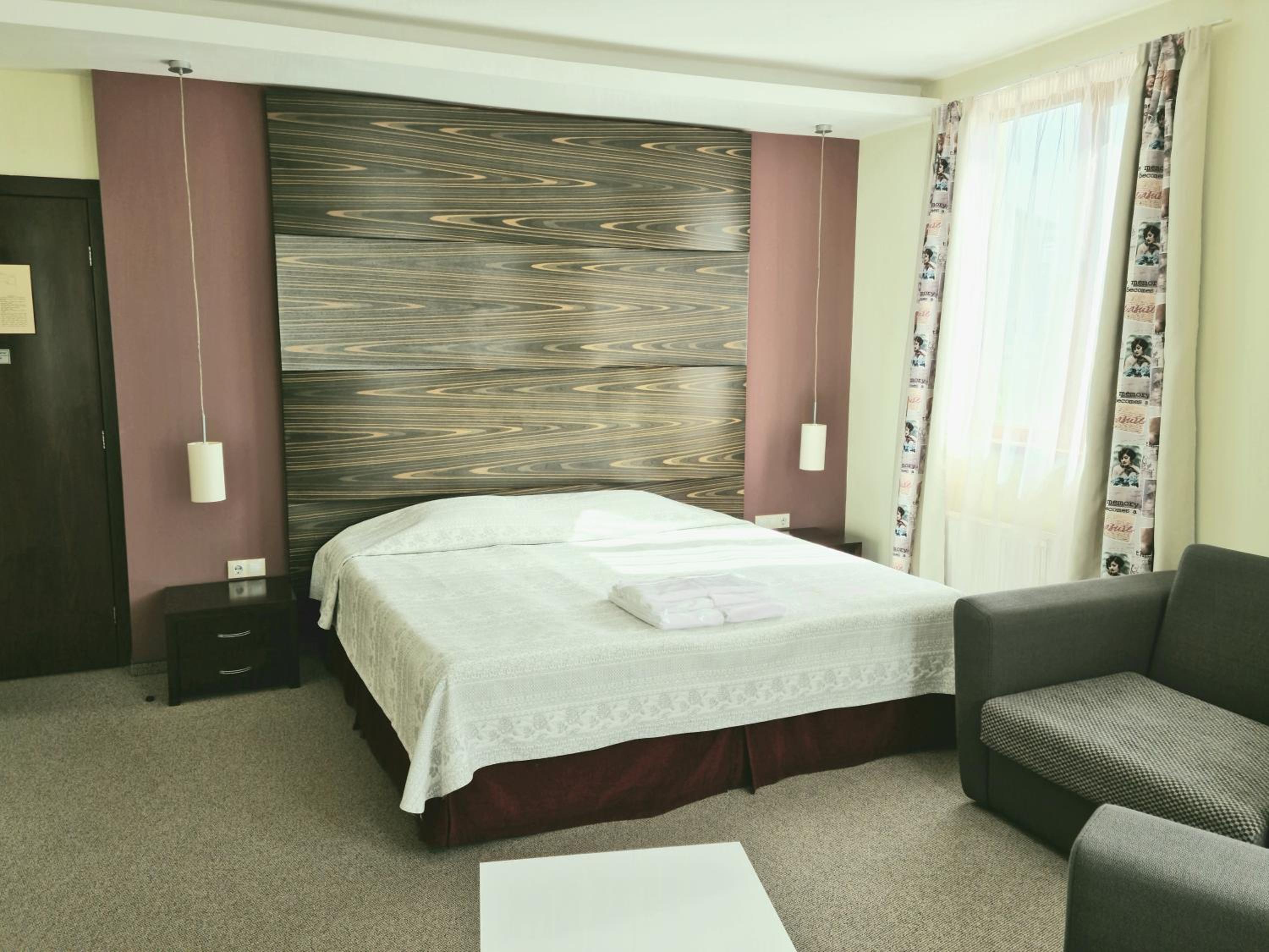 Junior Suite with Slopes View photo 2