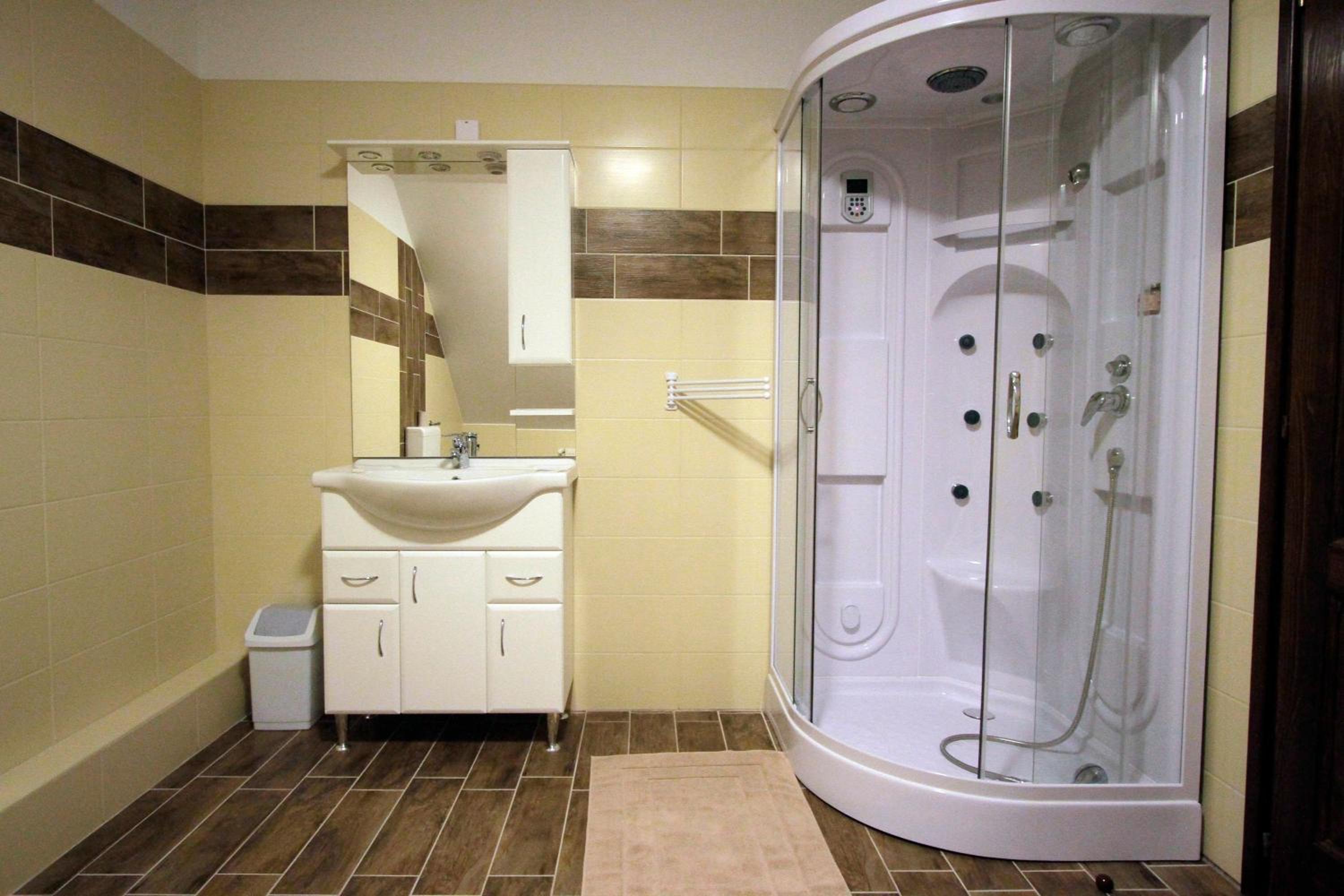 Twin Room with Bathroom photo 3