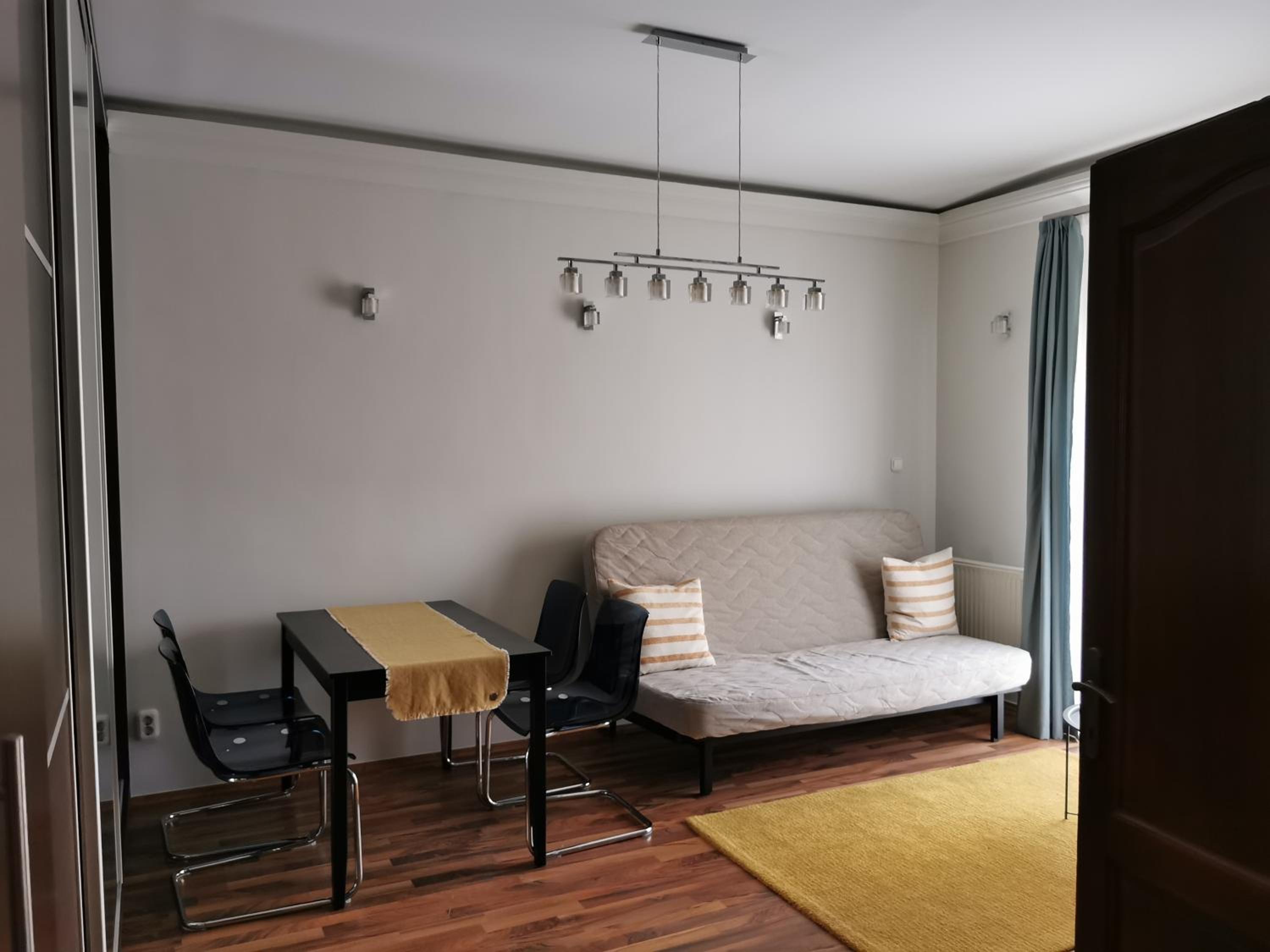 Two-Bedroom Apartment - Photo 7
