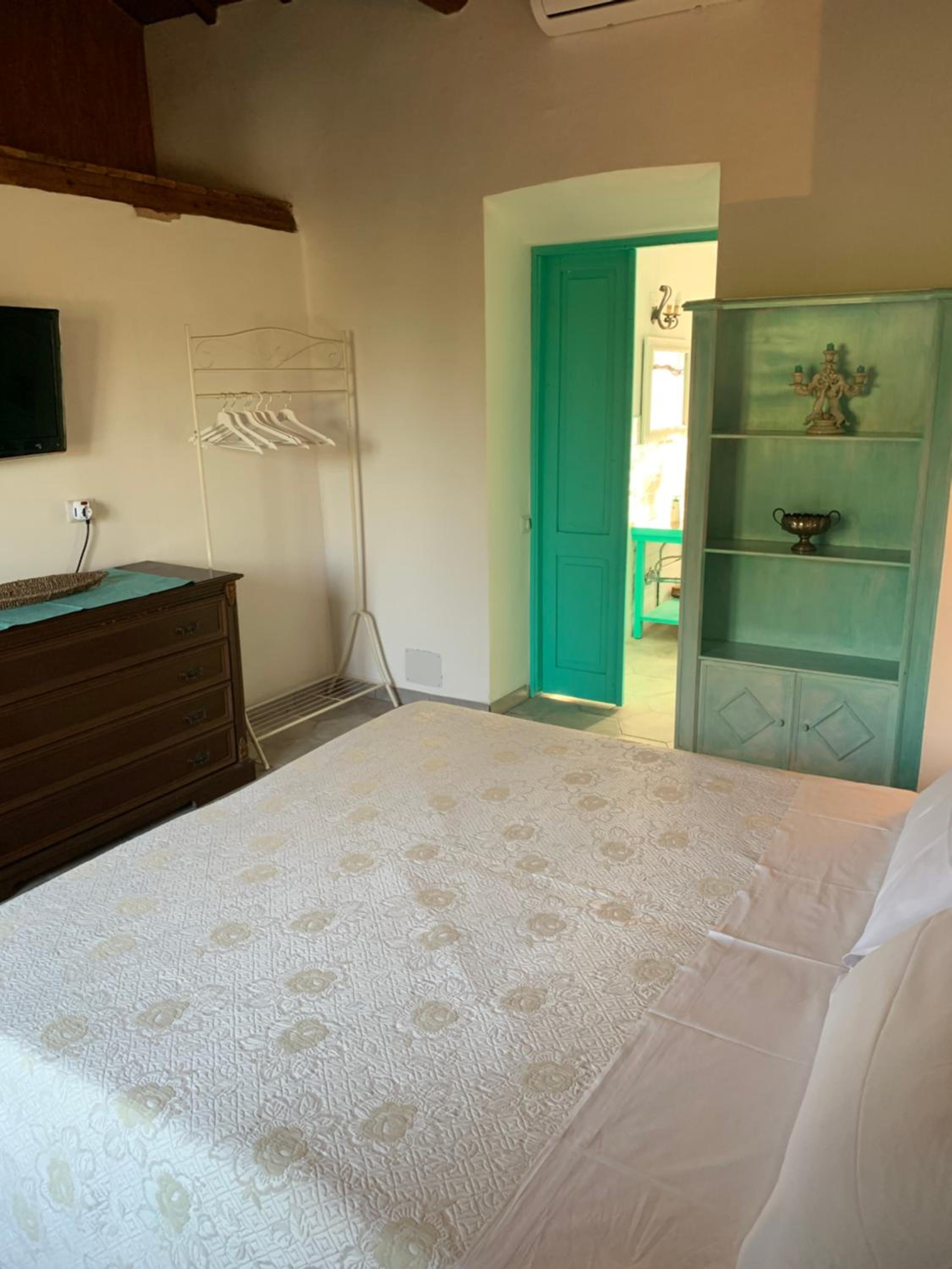 Double Room with Private Bathroom photo 3