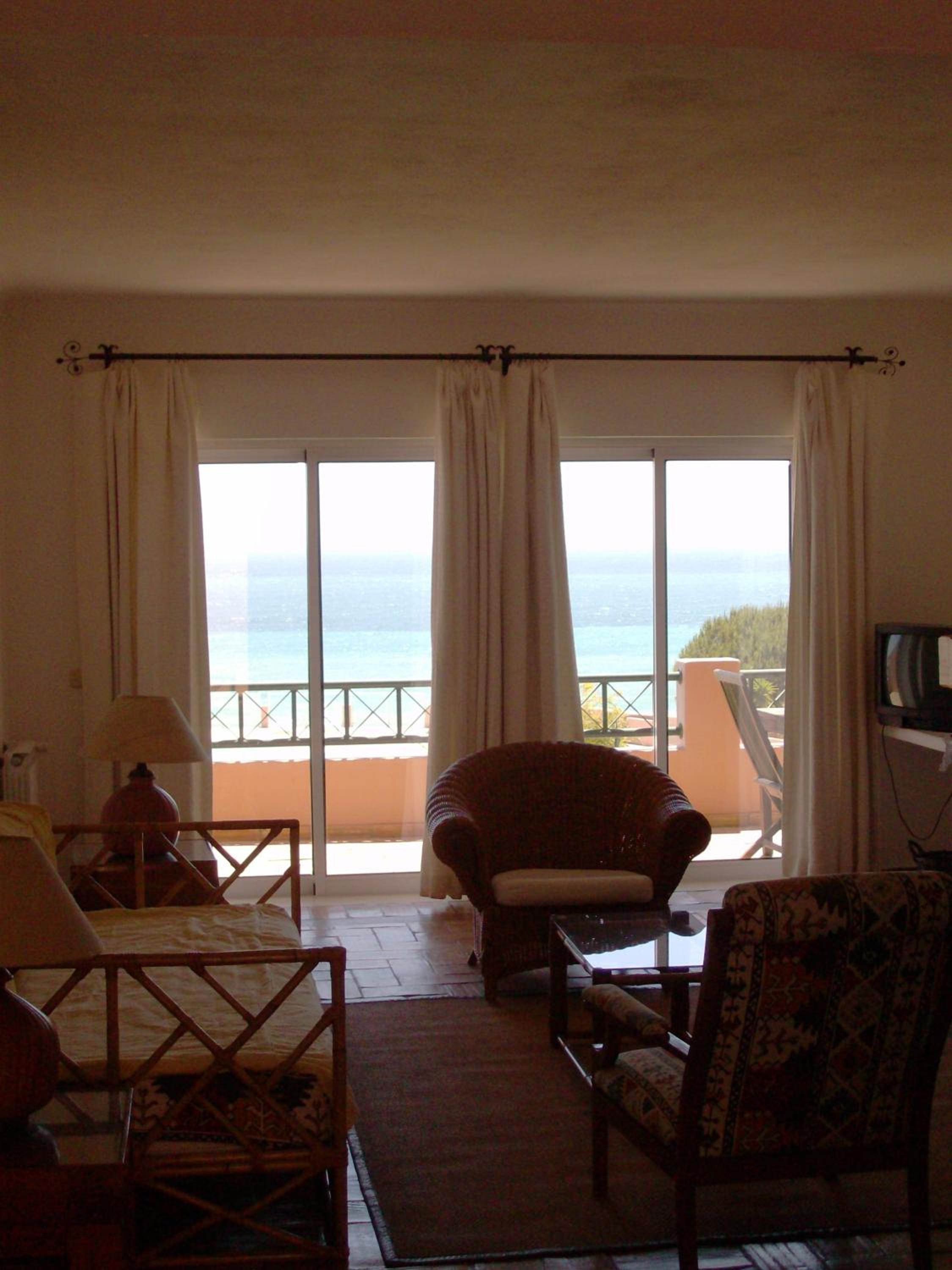 Two-Bedroom Townhouse with Sea View thumbnail 6