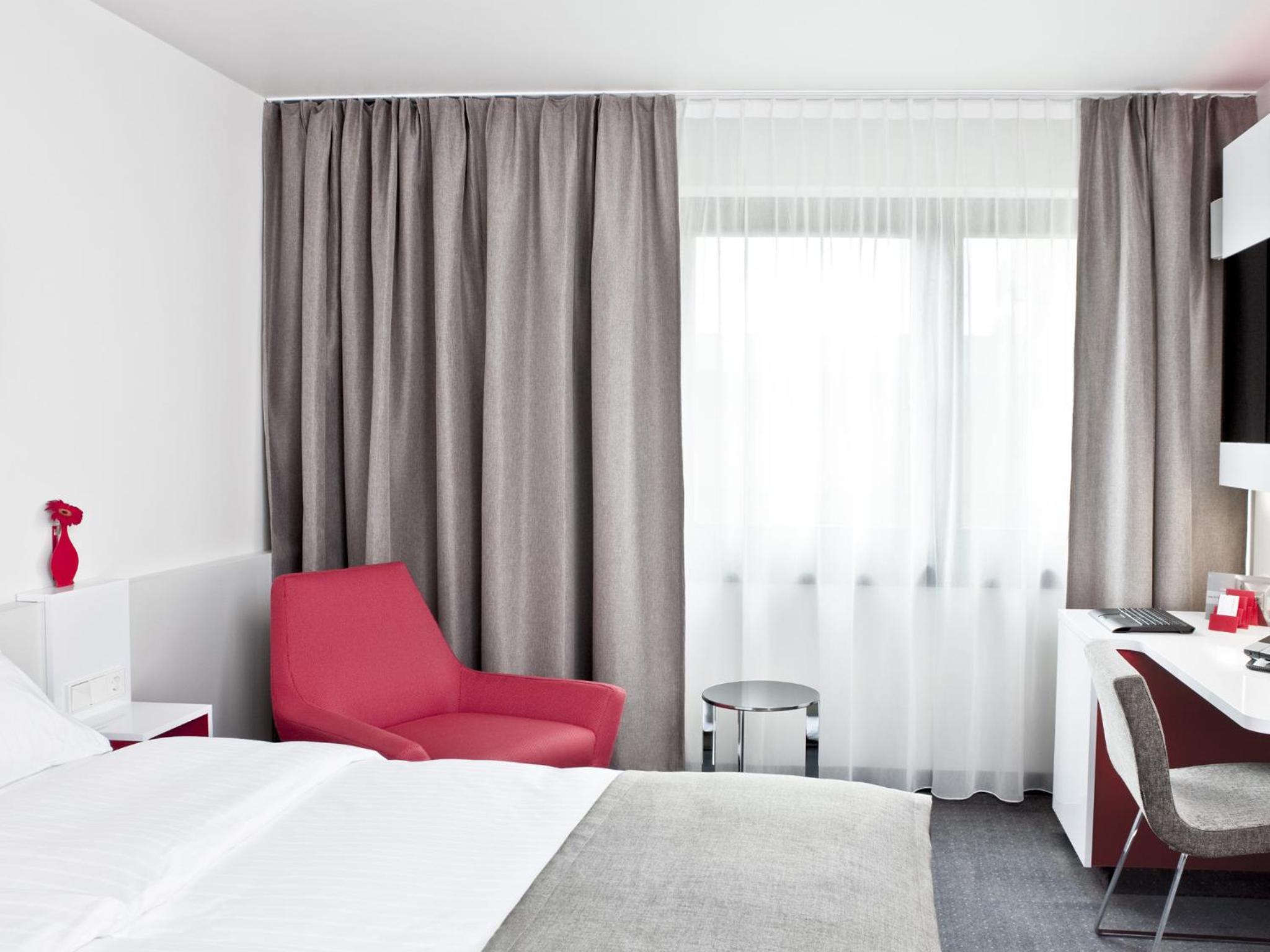 Standard Double Room - Photo 3