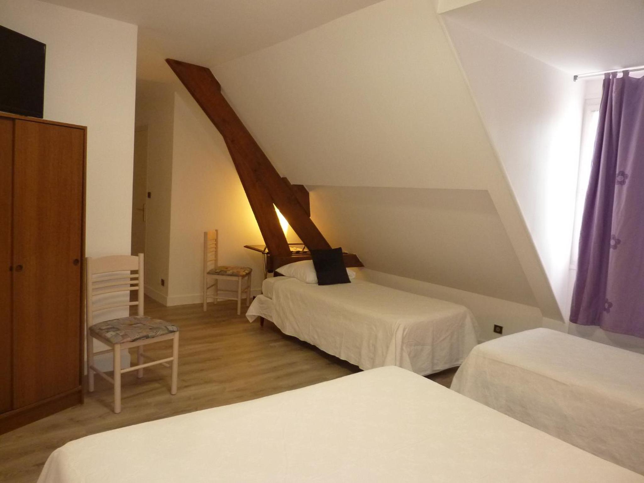 Economy Quadruple Room photo 1