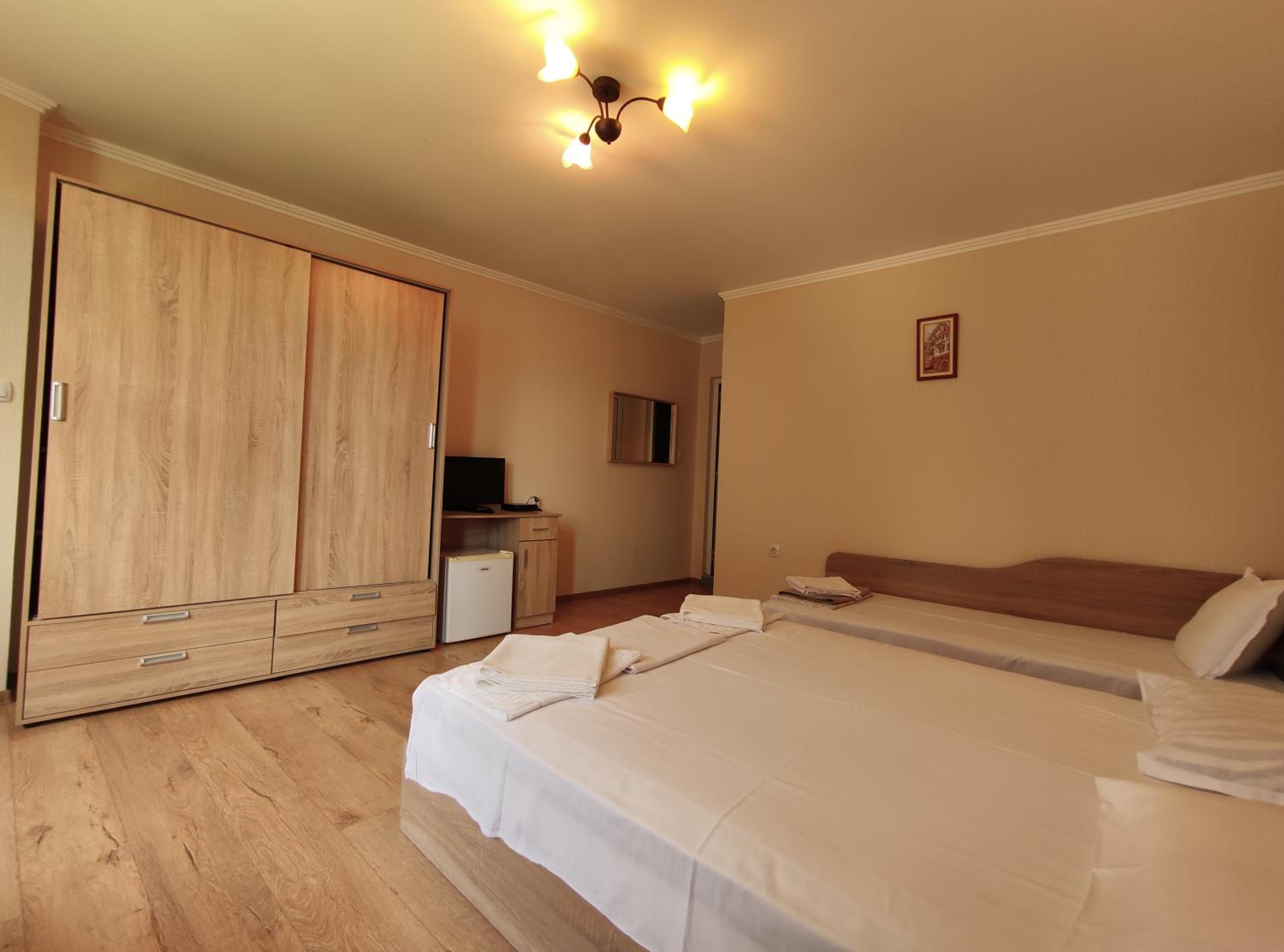 Triple Room with Balcony photo 3
