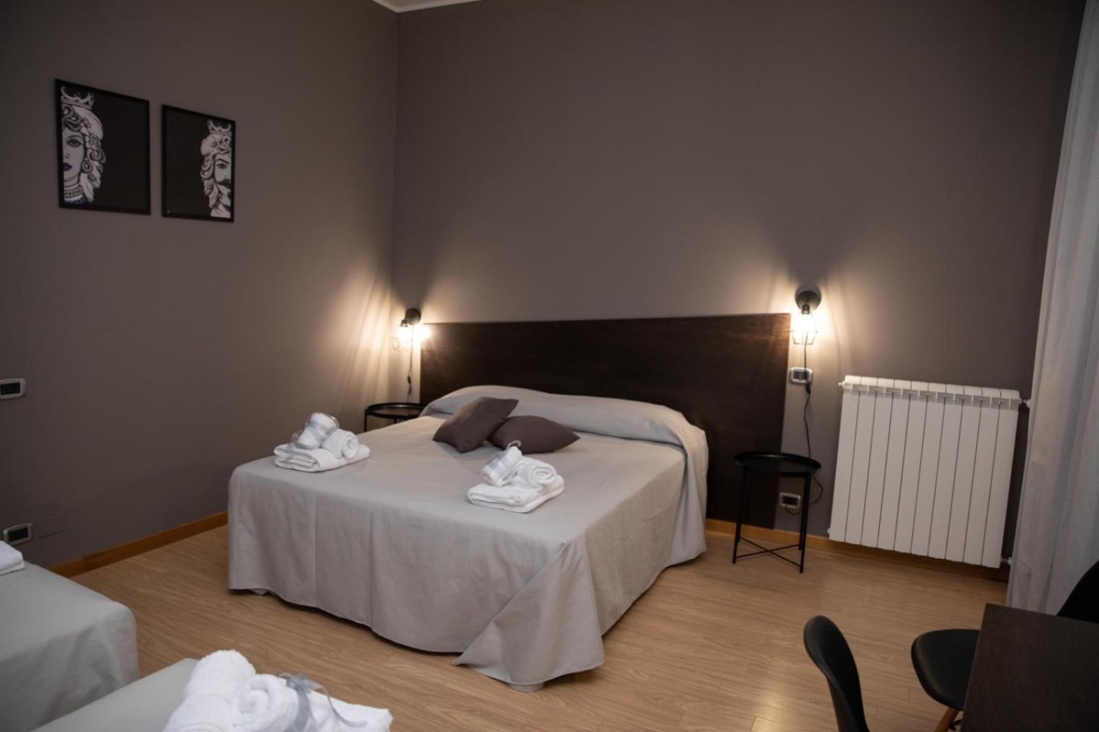 Quadruple Room - Photo 12