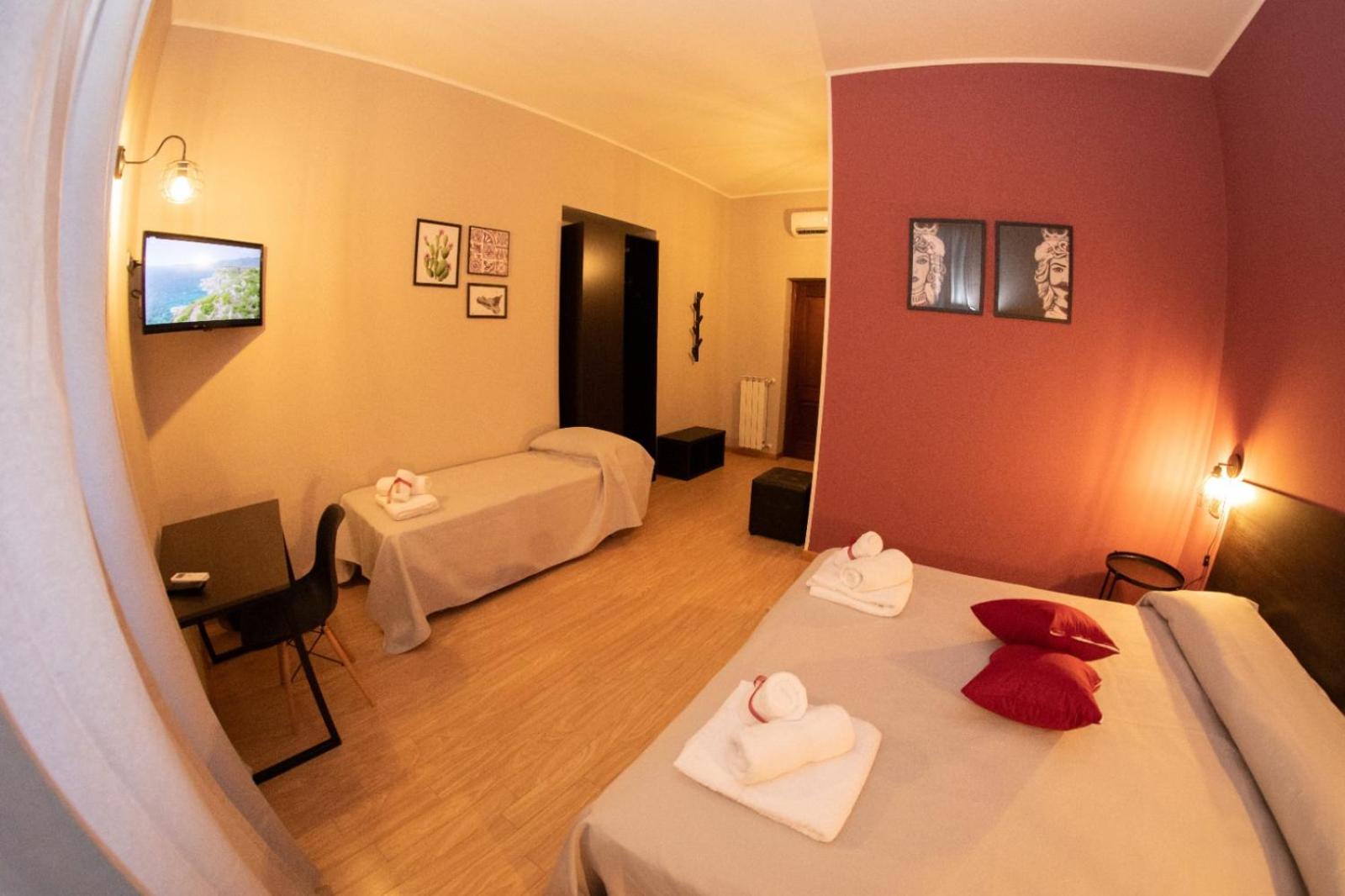 Triple Room - Photo 8