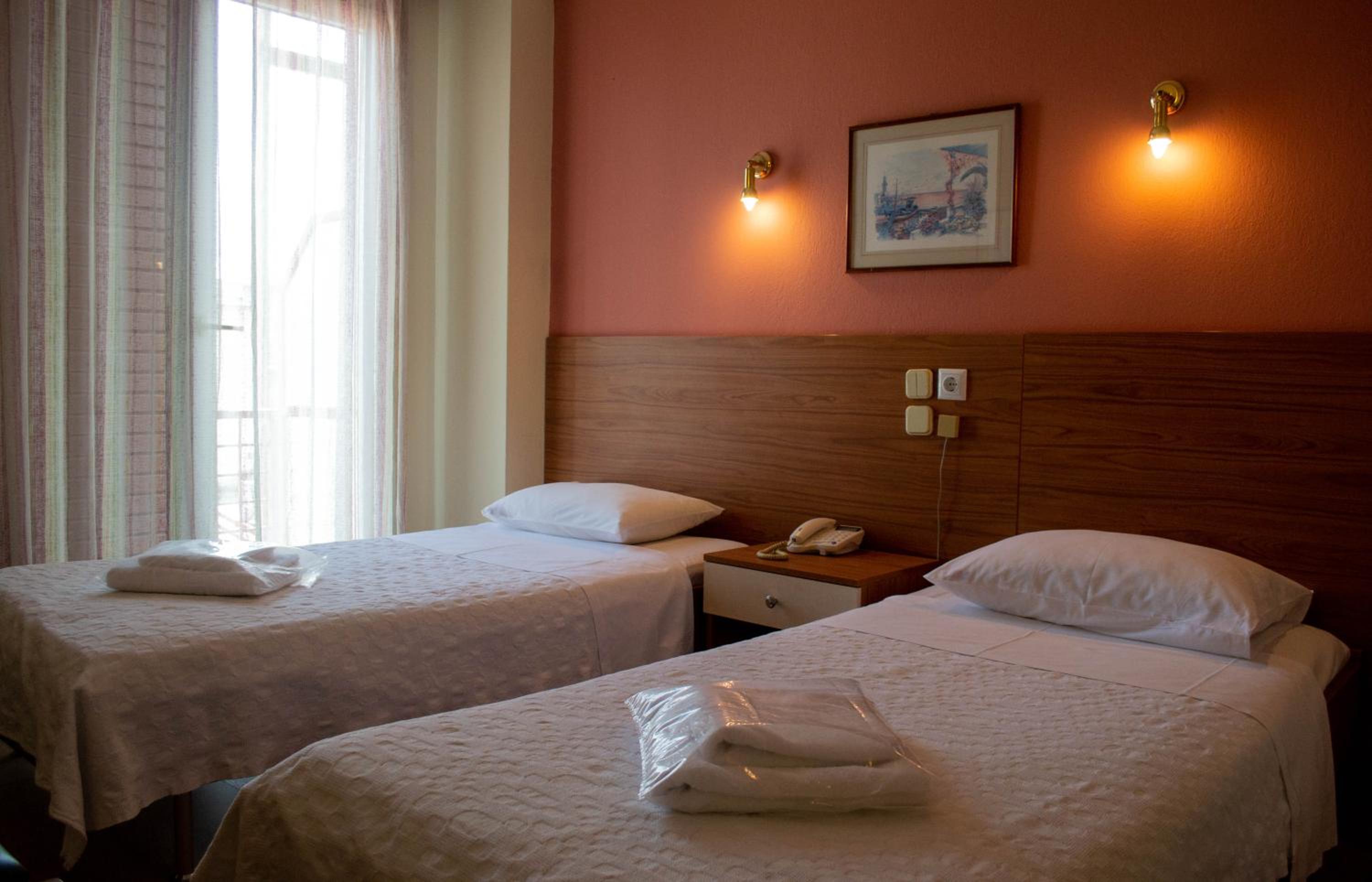 Double or Twin Room - Photo 1