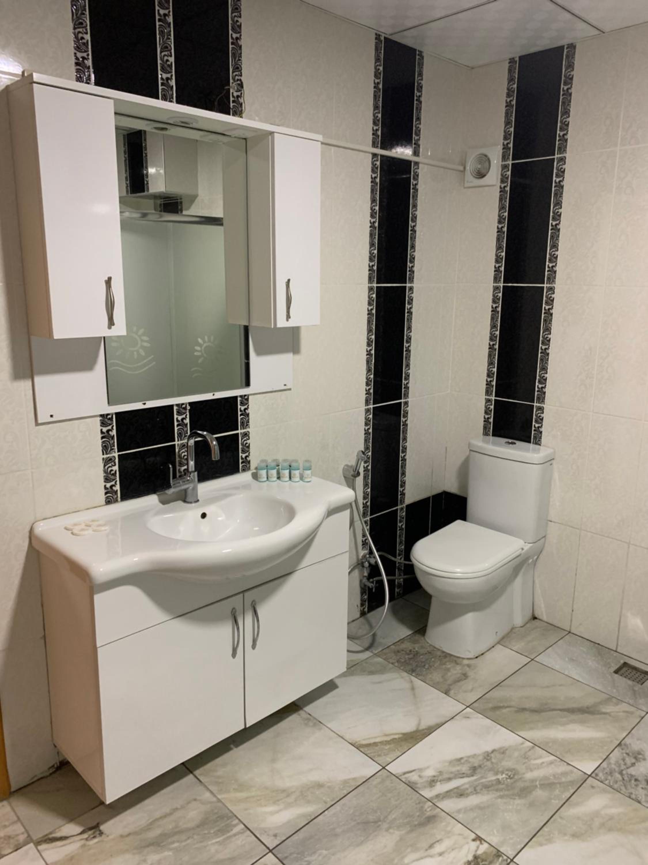 Duplex Apartment with Balcony - Photo 21