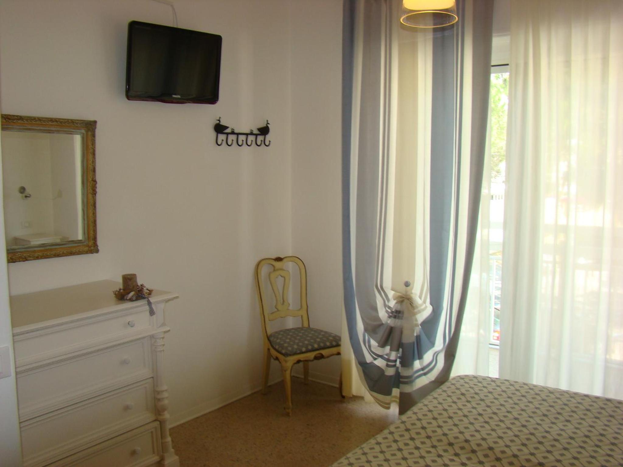 Double or Twin Room photo 2