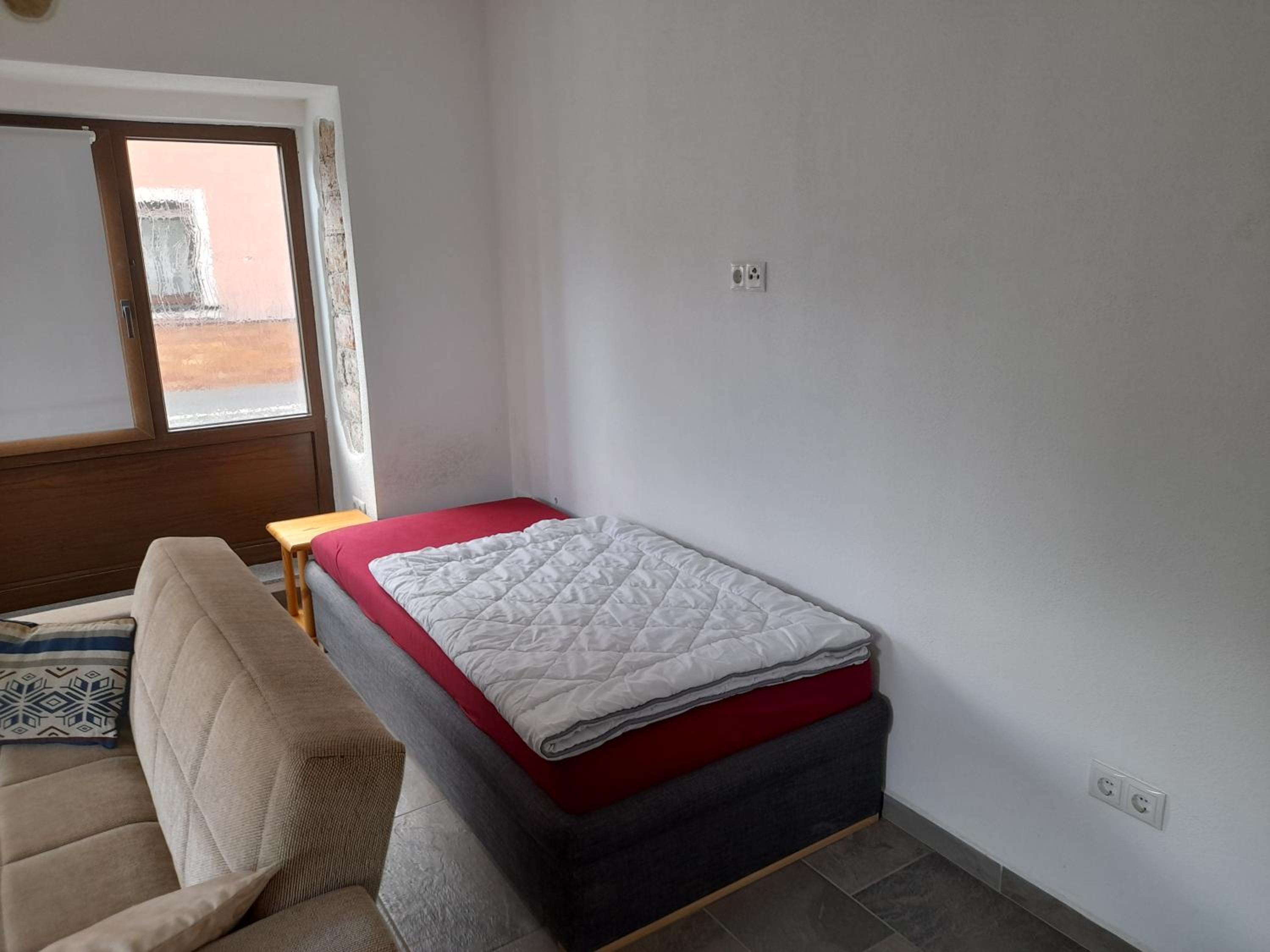 Two-Bedroom Apartment - Photo 4