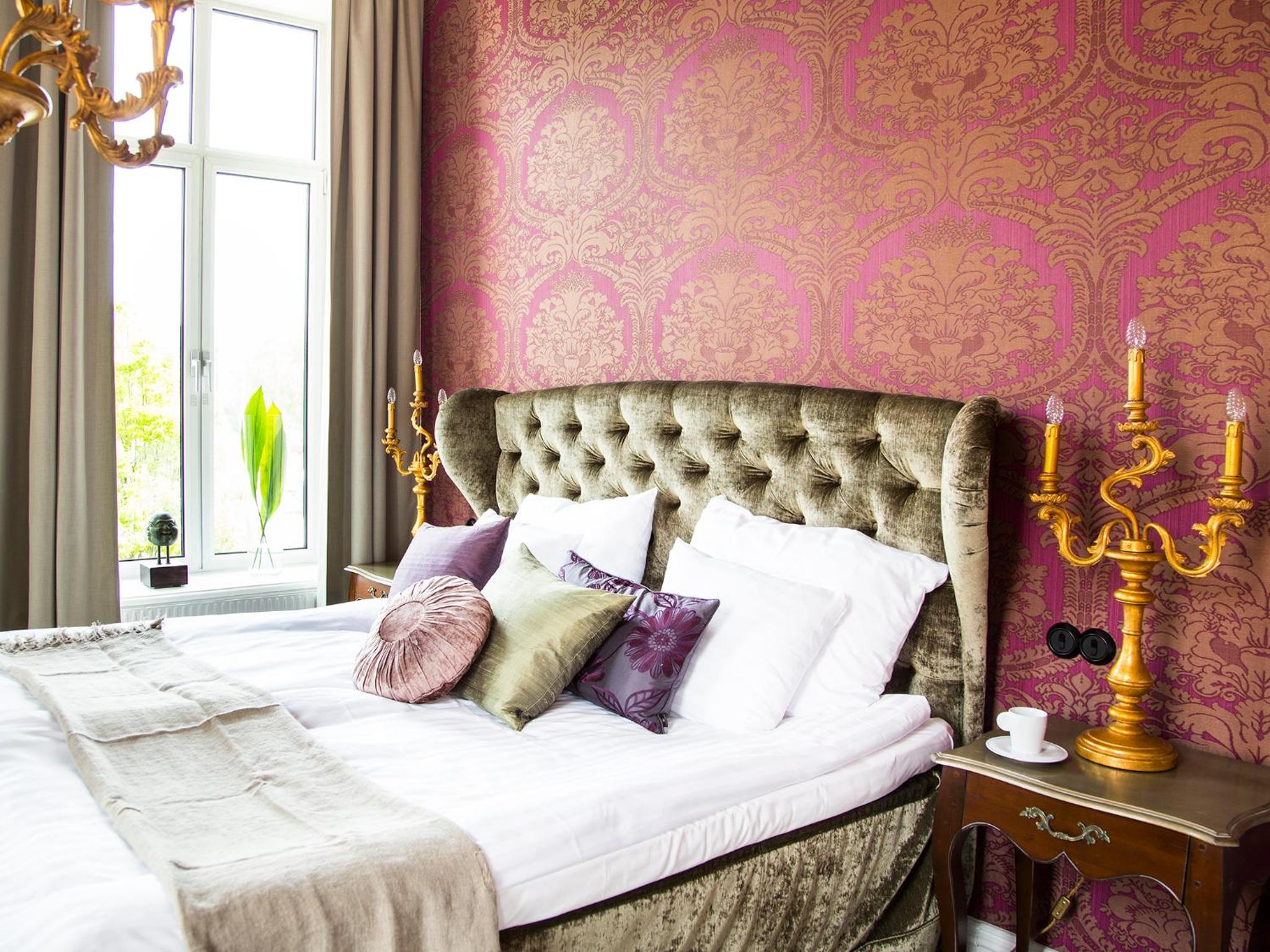 Deluxe King Room - Spa not included