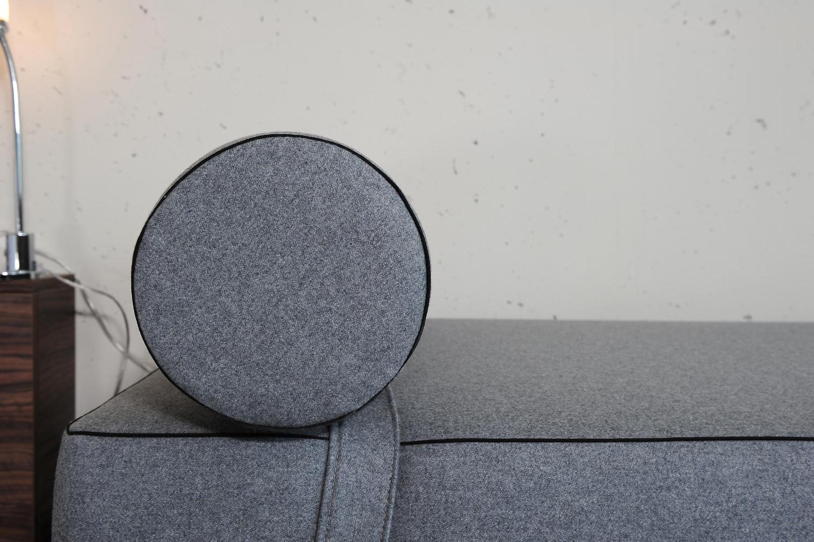 Studio - Photo 18