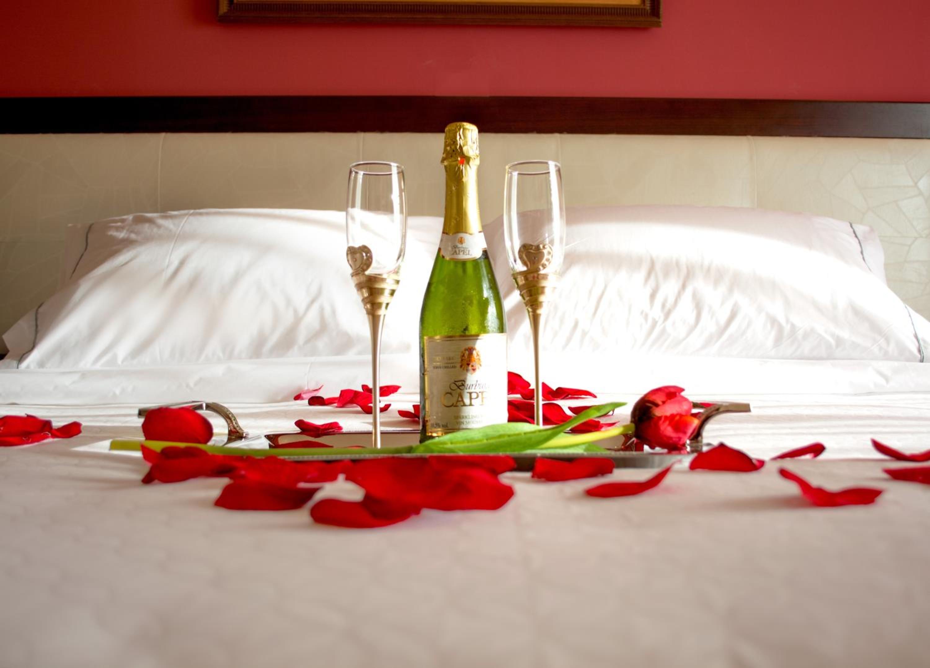 King Suite with Sea View photo 2