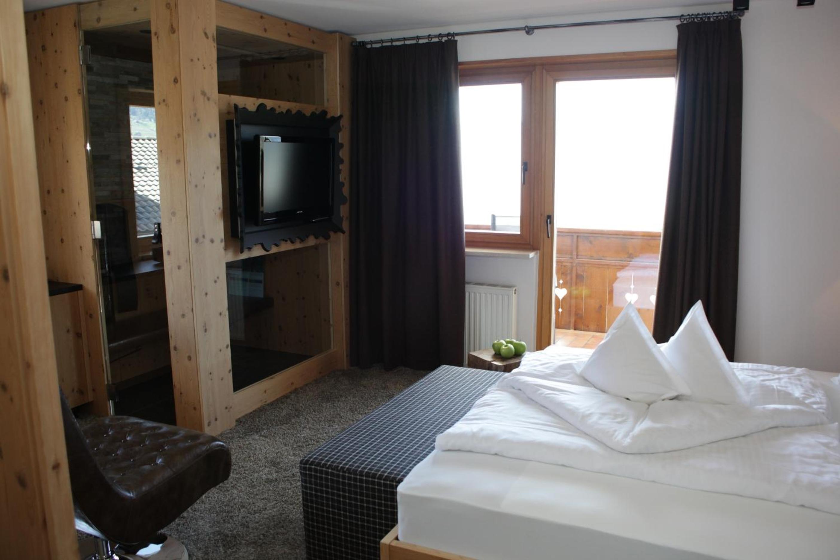 Suite with Sauna - Photo 7