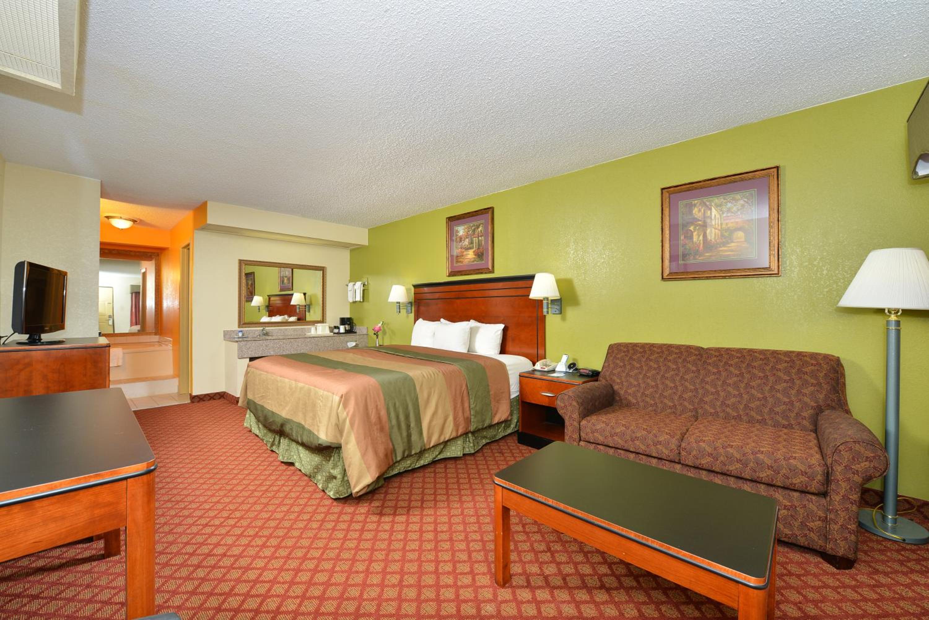 King Room Non-Smoking - Photo 1