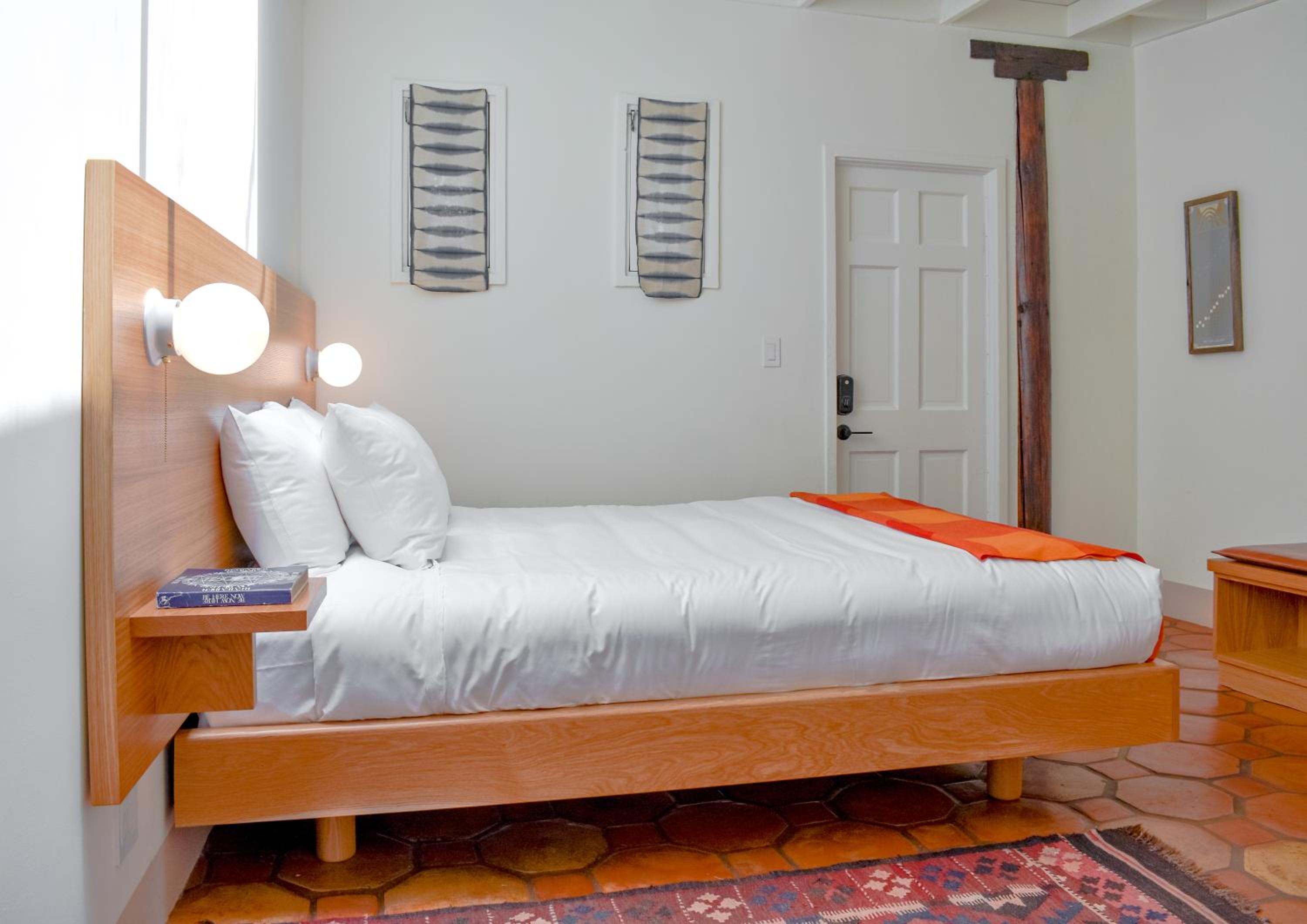 Standard Queen Room - Photo 1