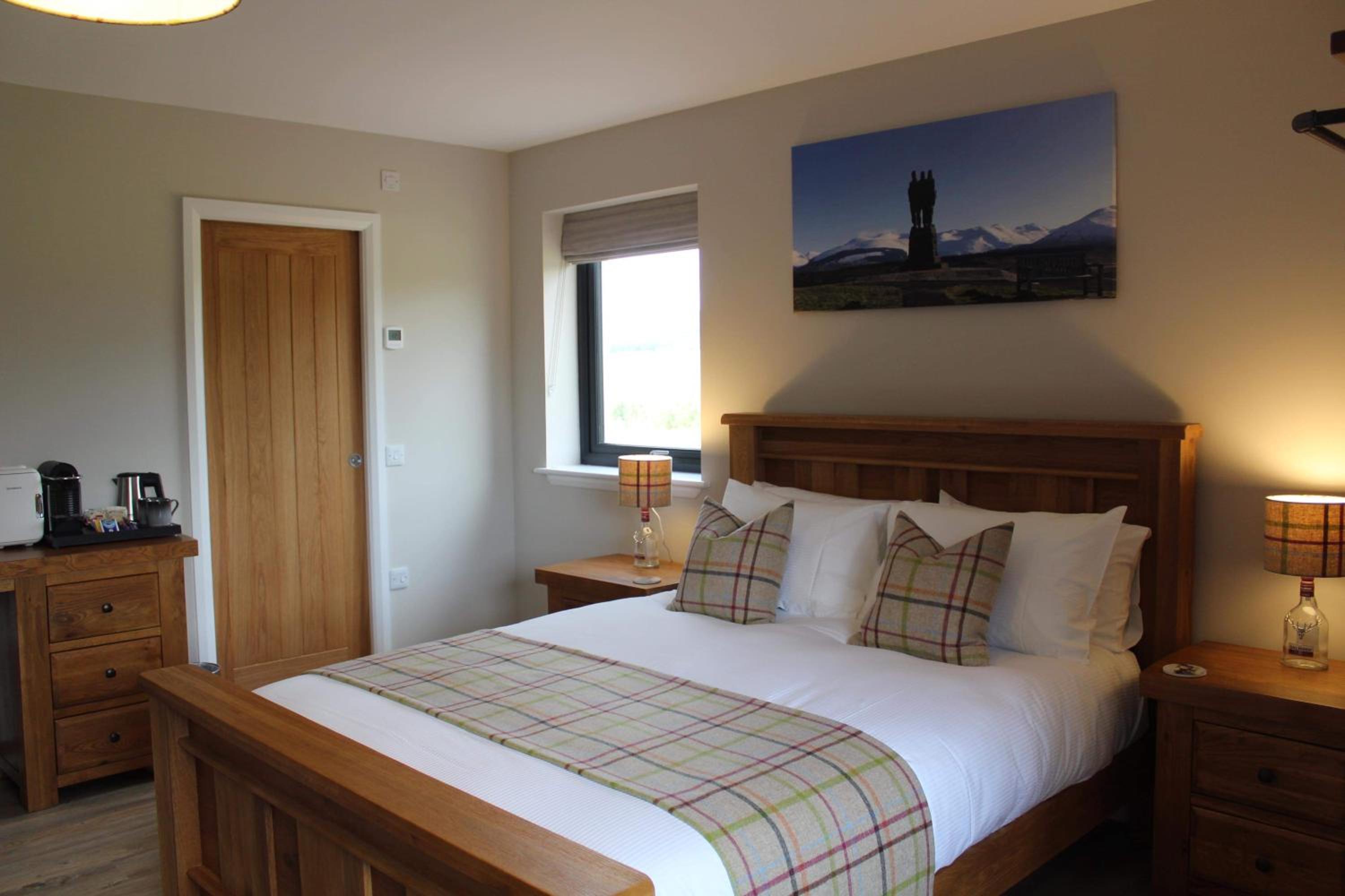 Deluxe King Room photo 2