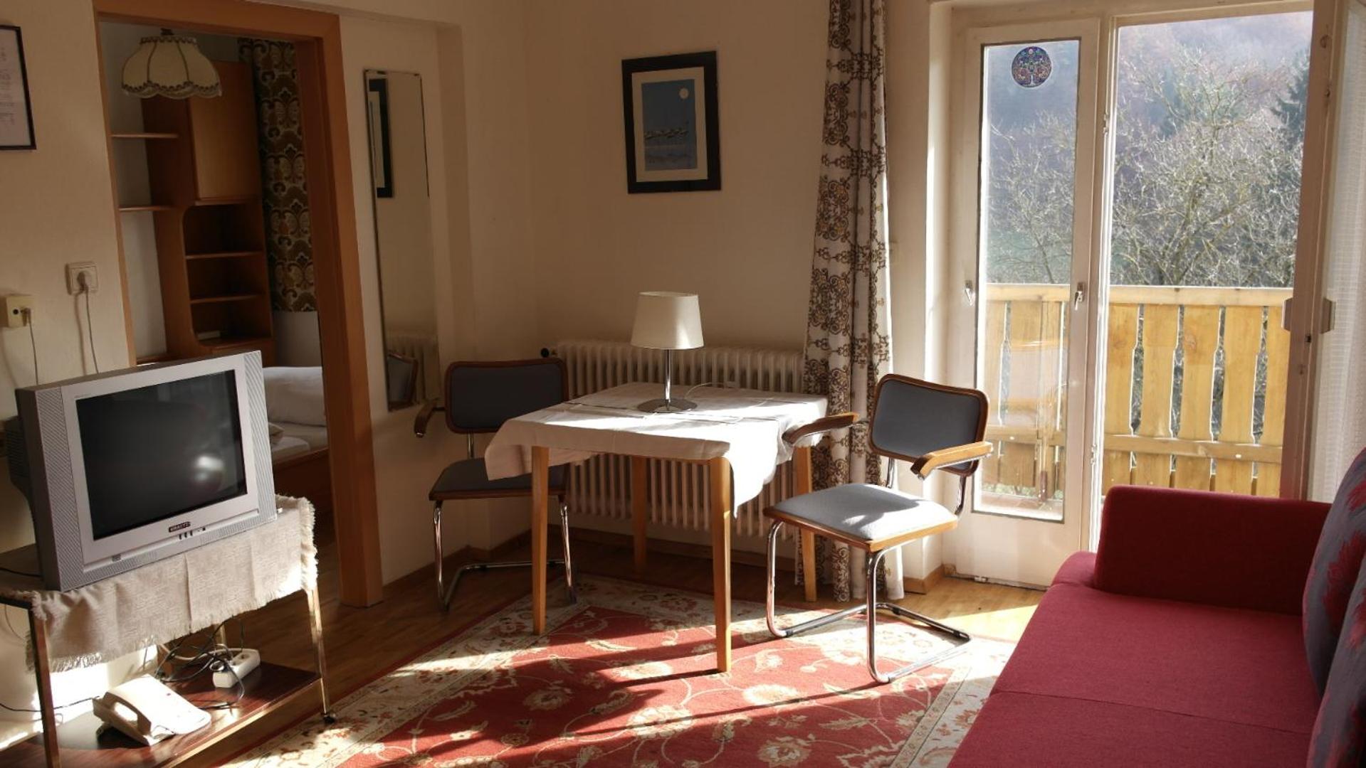Junior Suite with Balcony photo 3