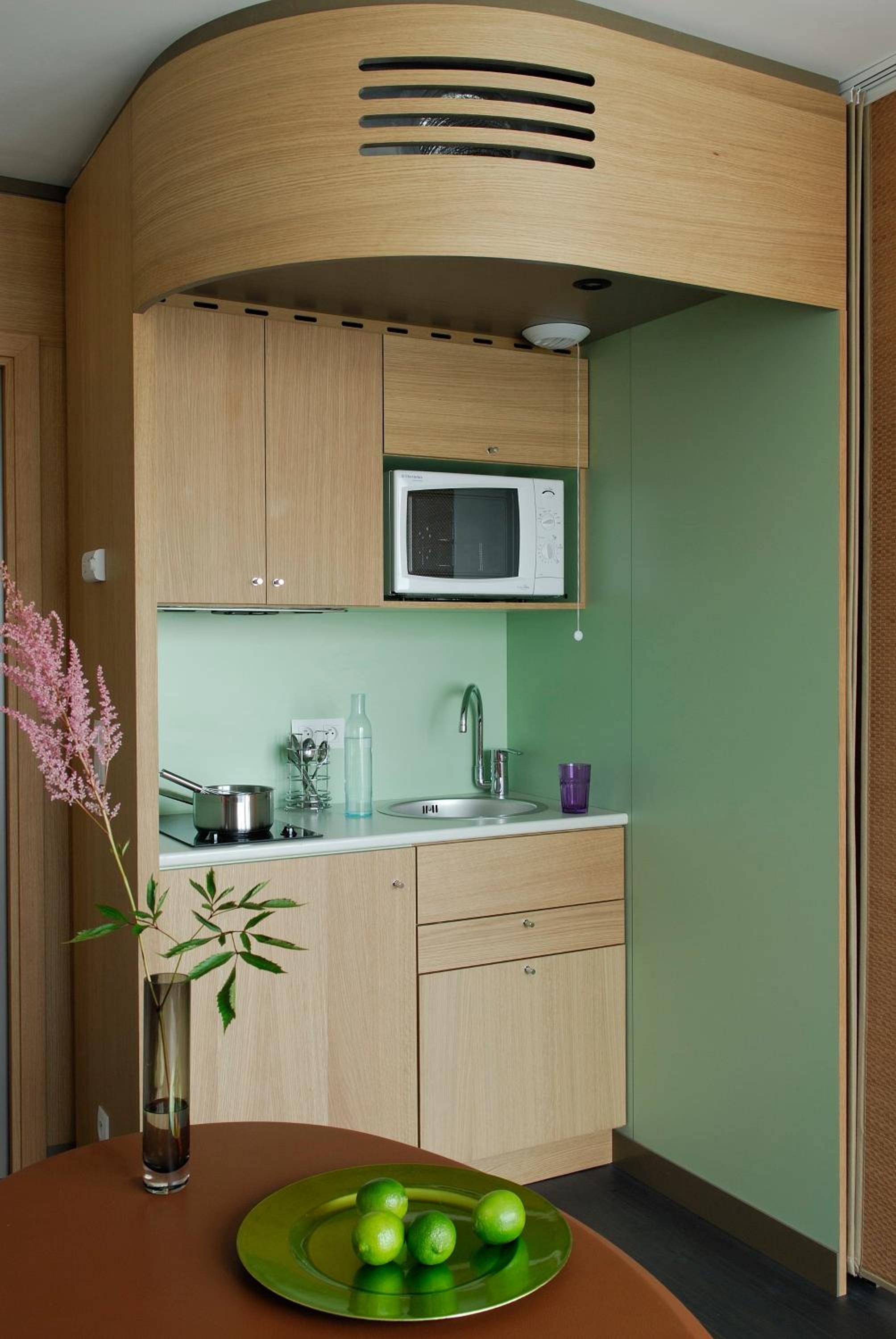Studio (3 Adults) - Photo 5