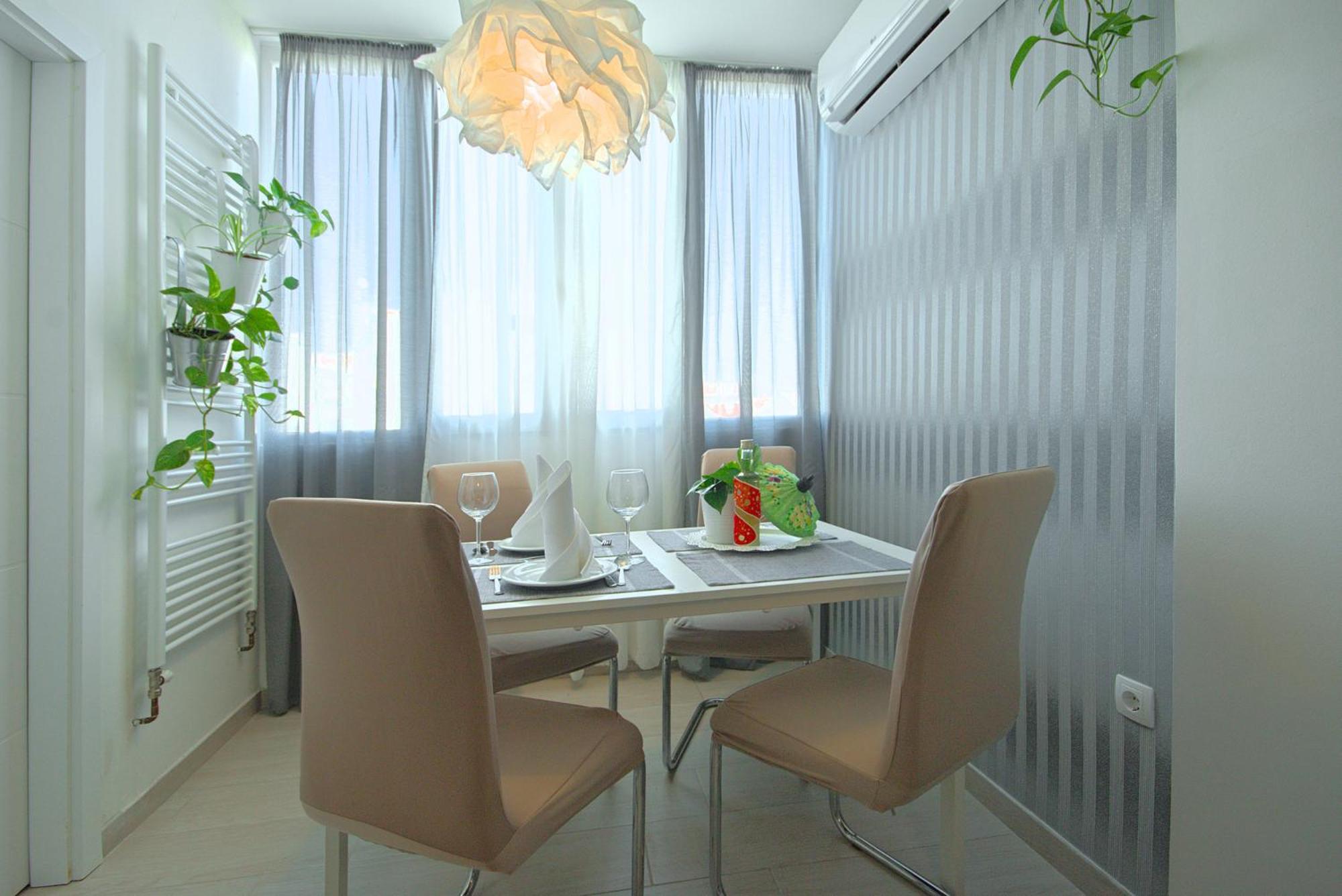 One-Bedroom Apartment - Photo 19