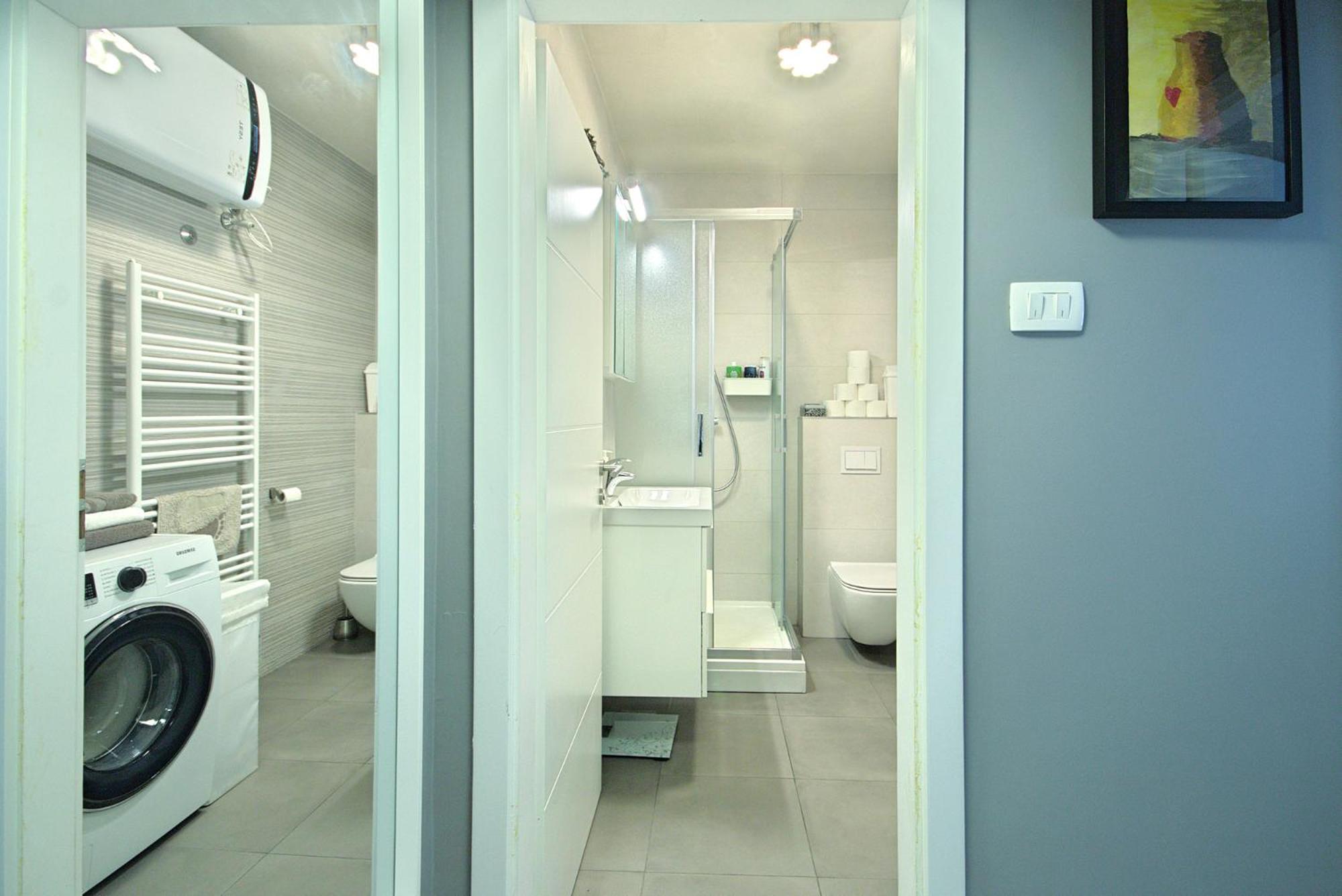 One-Bedroom Apartment - Photo 14