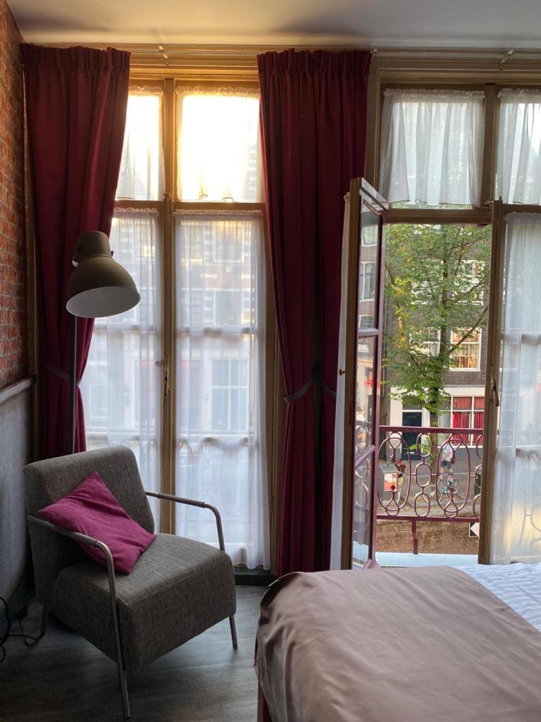 Superior Twin Room with City View
