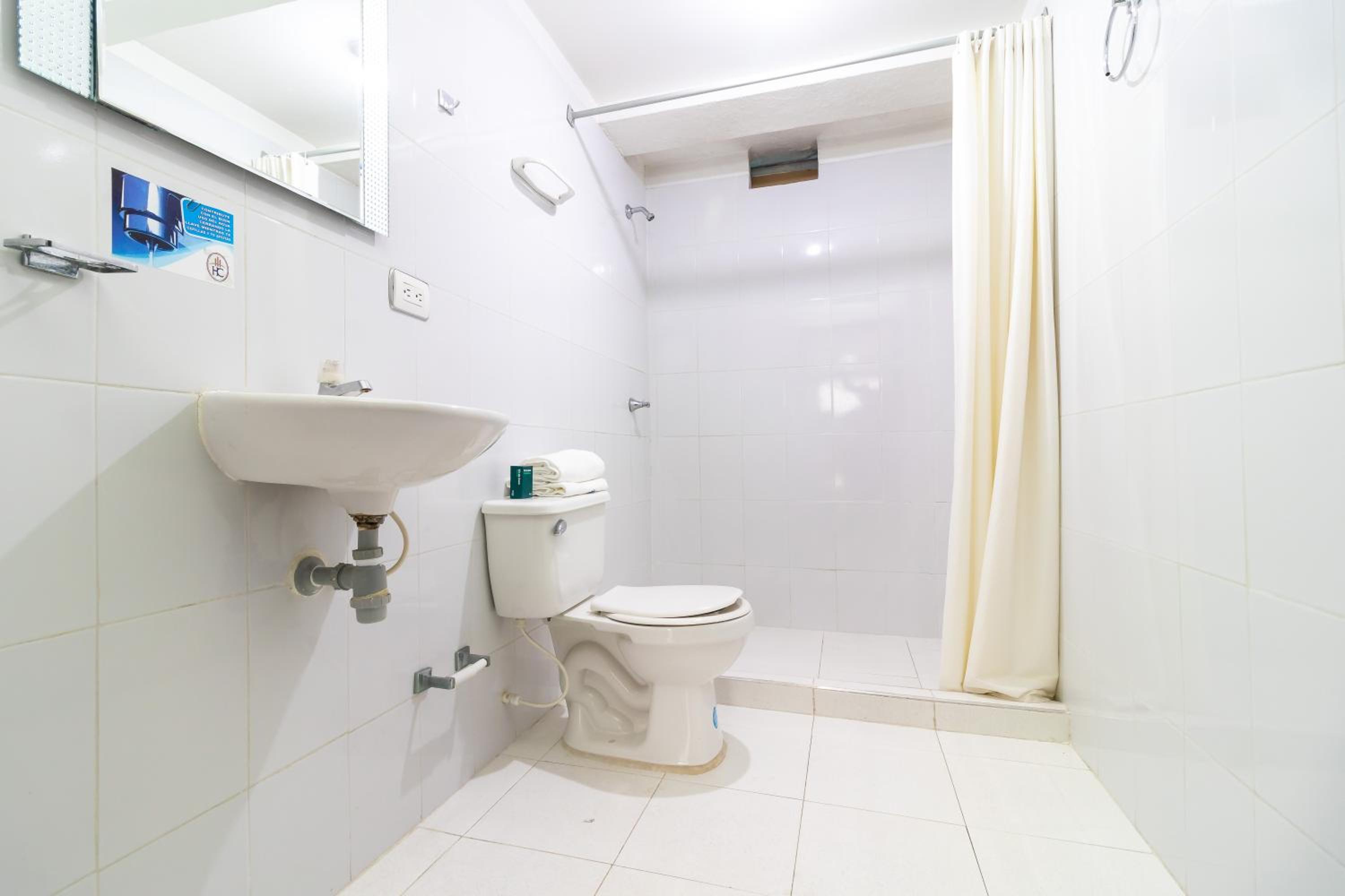 Single Room photo 2