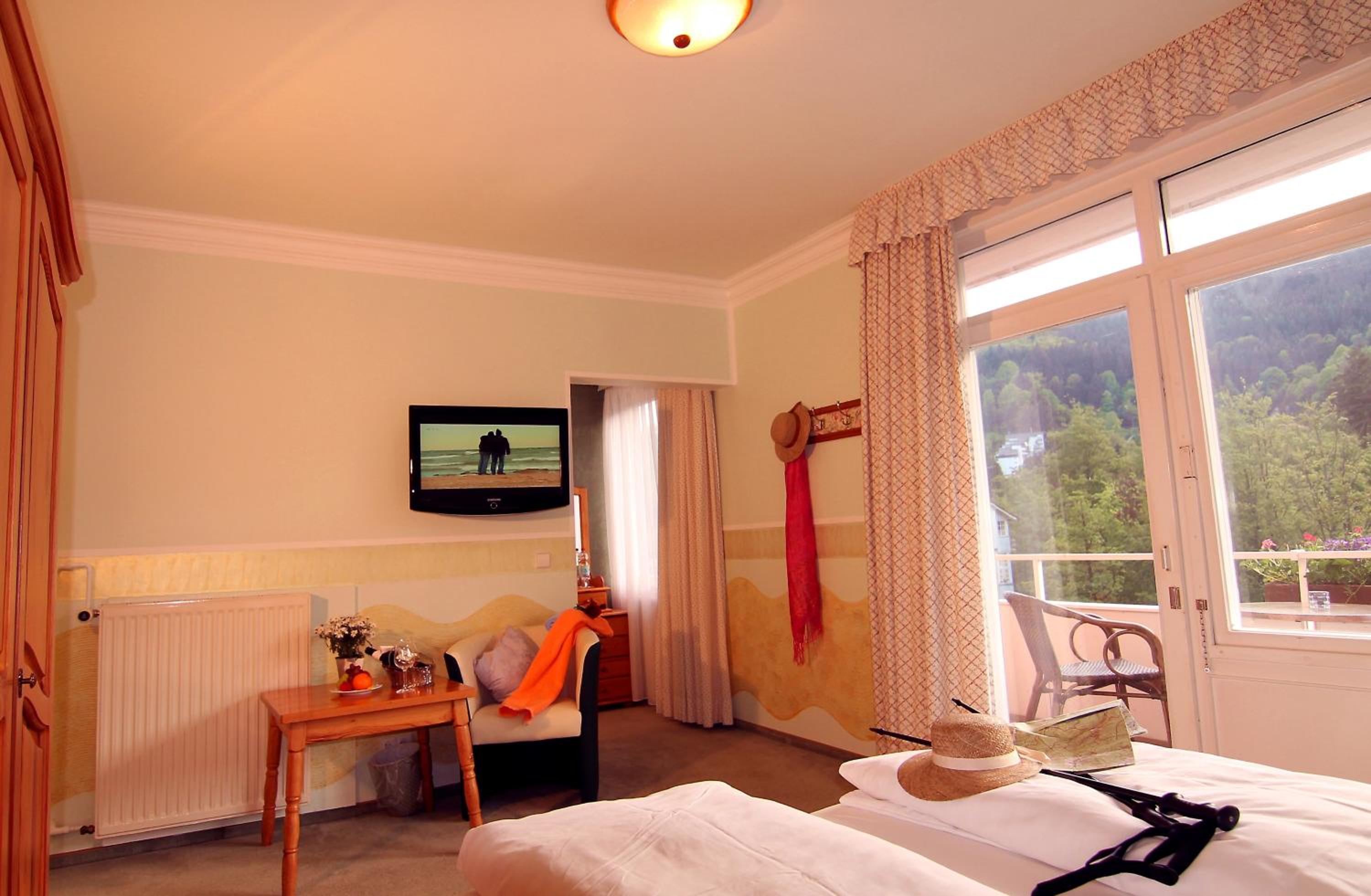 Double Room with Balcony photo 2