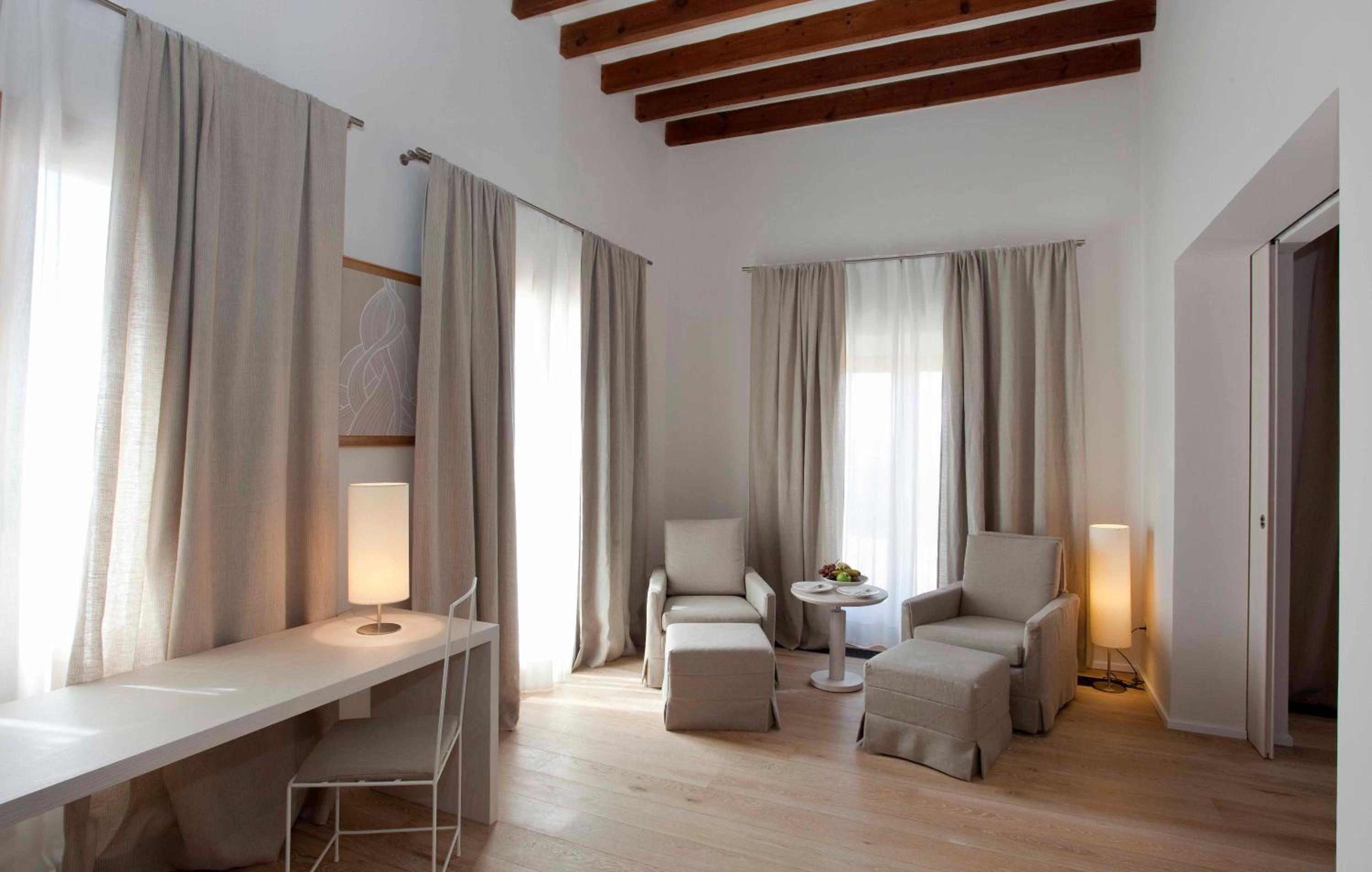 Suite de lujo con terraza photo