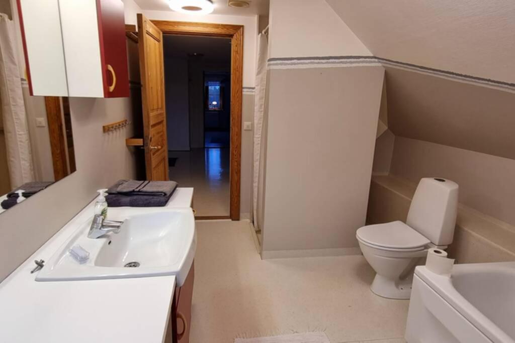 Three-Bedroom Villa photo 3