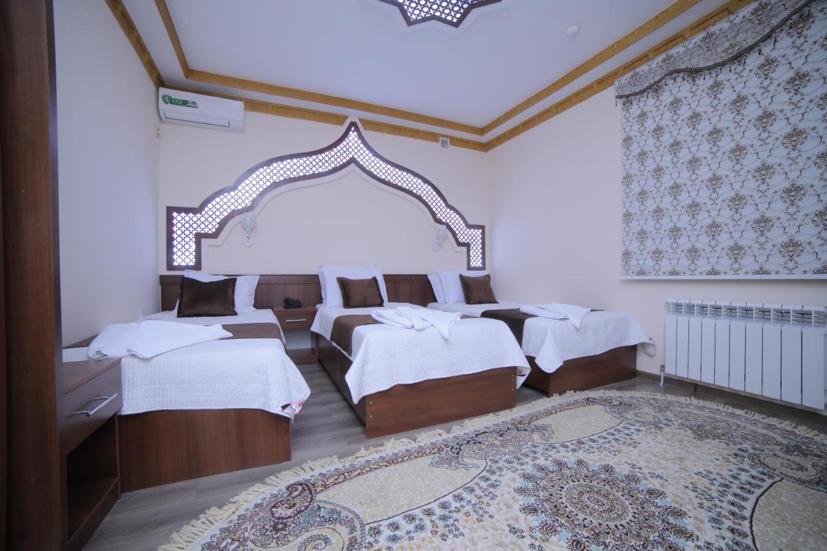 Triple Room with Private Bathroom photo 1