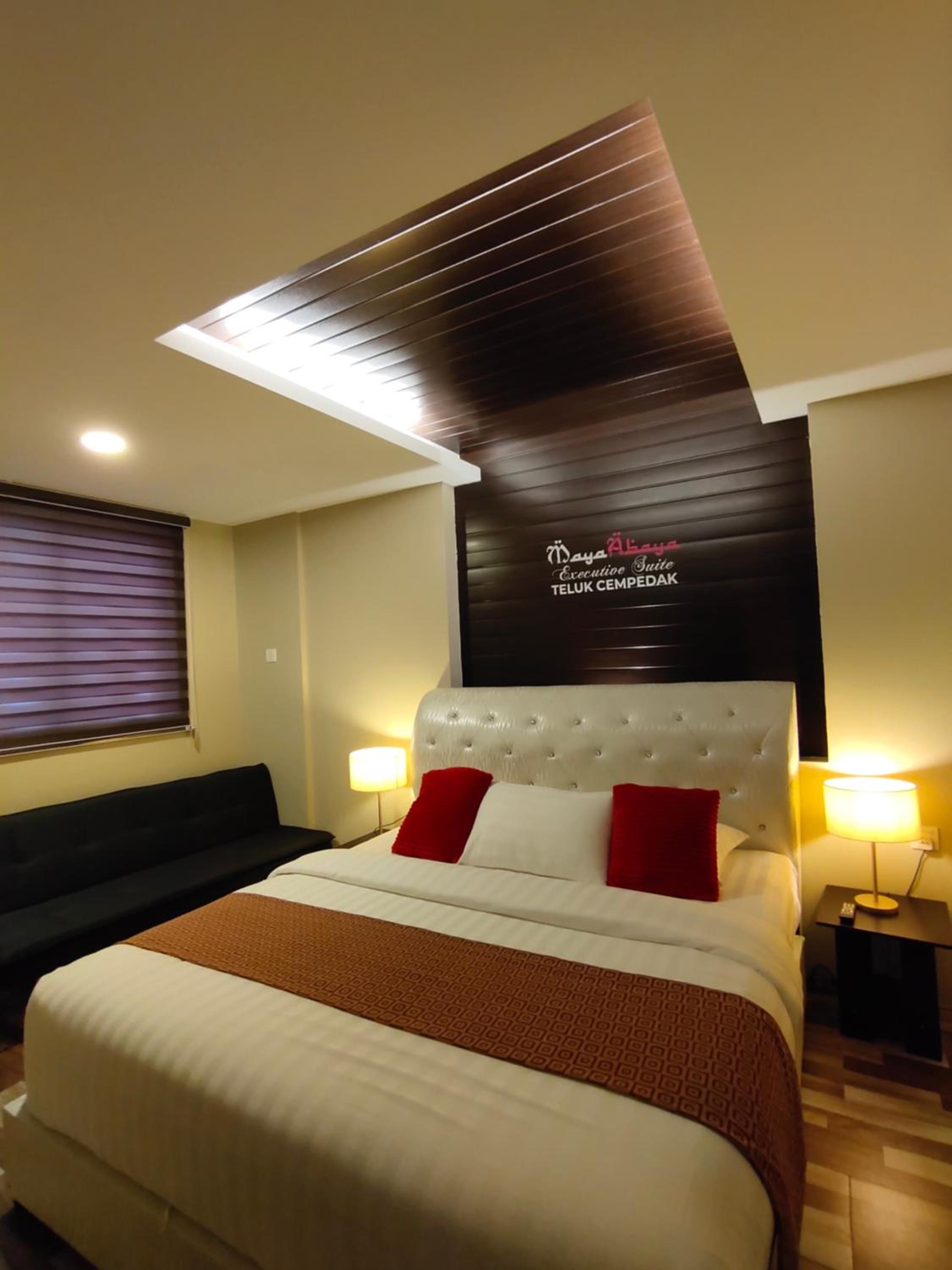 Studio with Sofa Bed