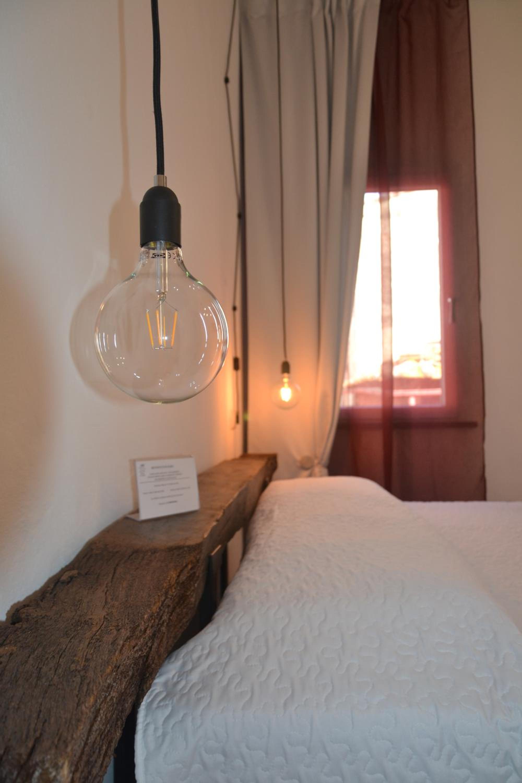 Double Room - Photo 10