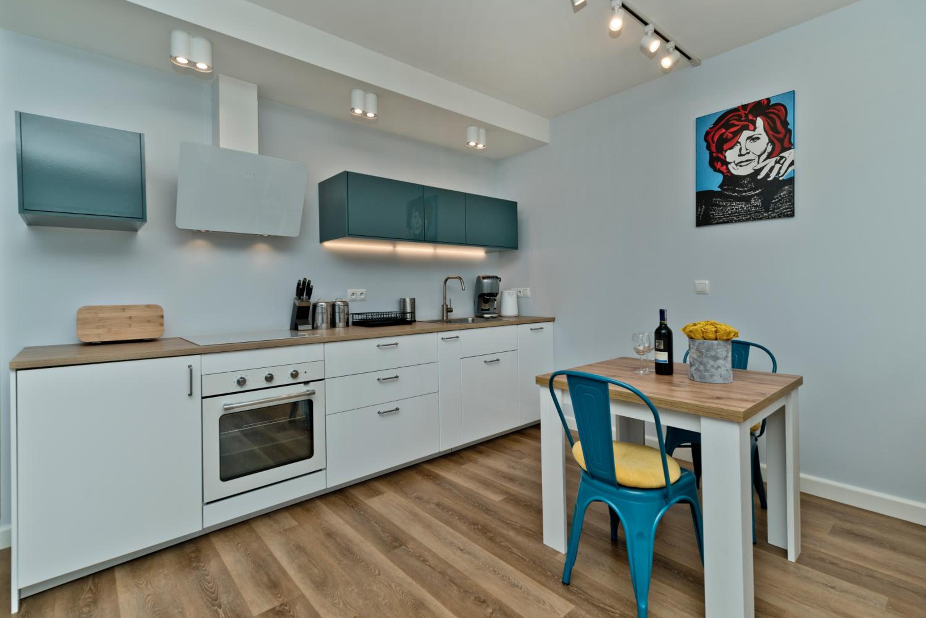 Studio Apartment photo 3