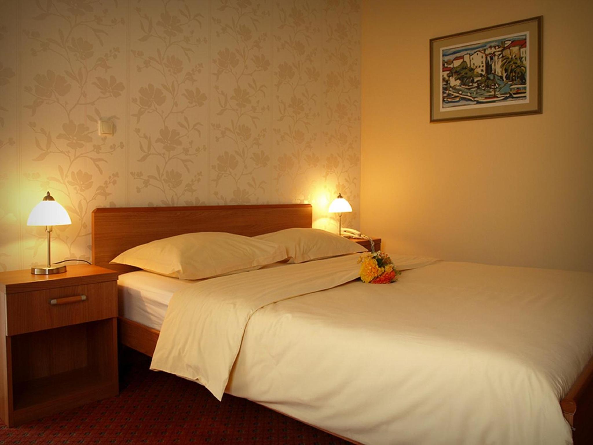 Suite - Photo 9