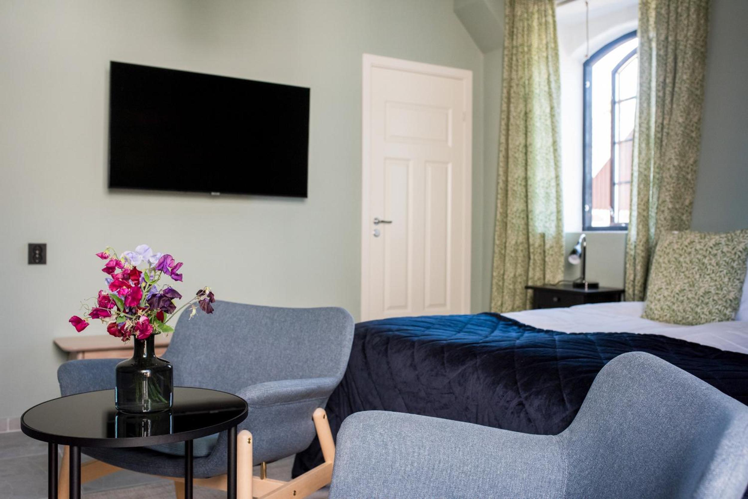 Double Room with Patio - Photo 1
