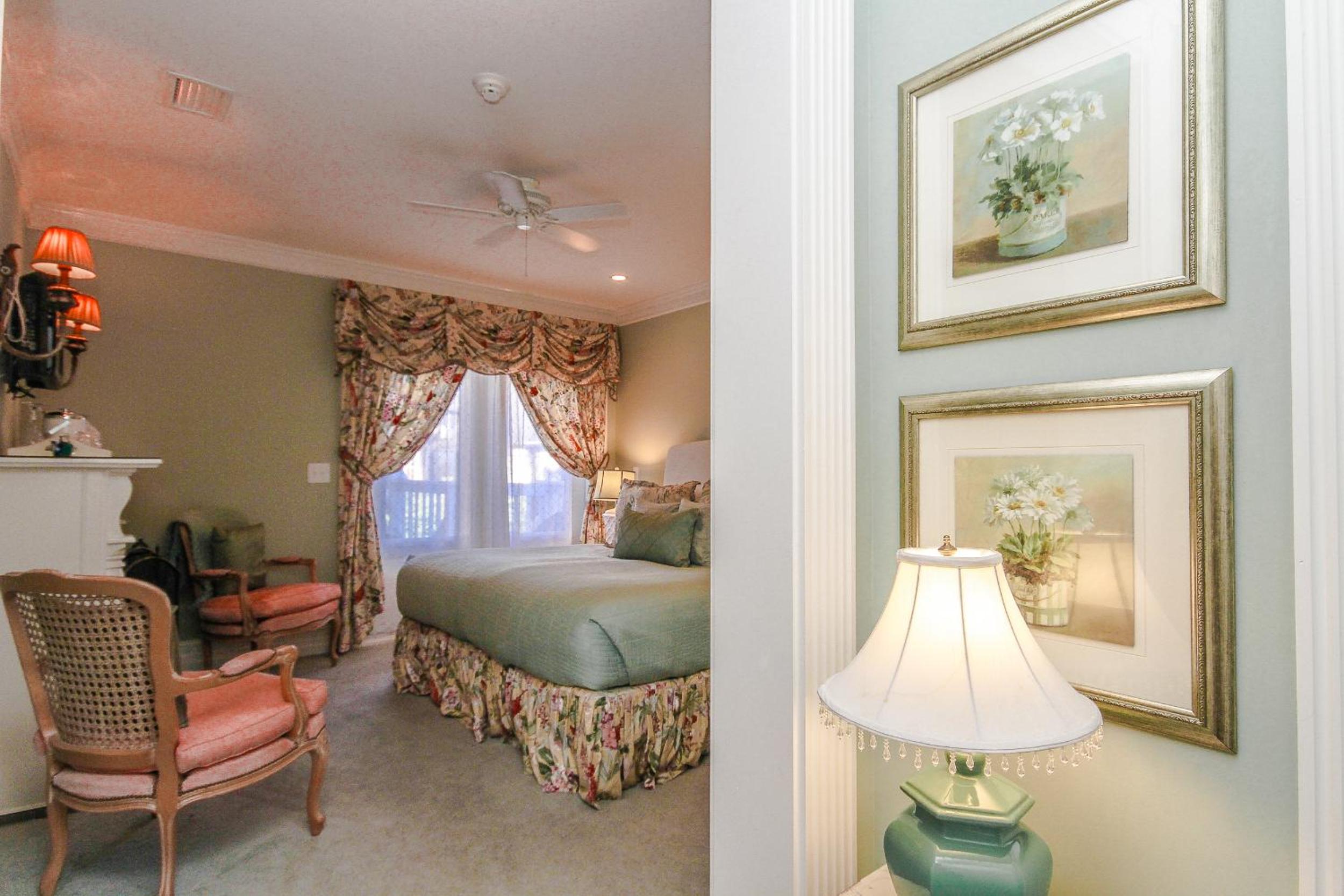 King Room with Balcony