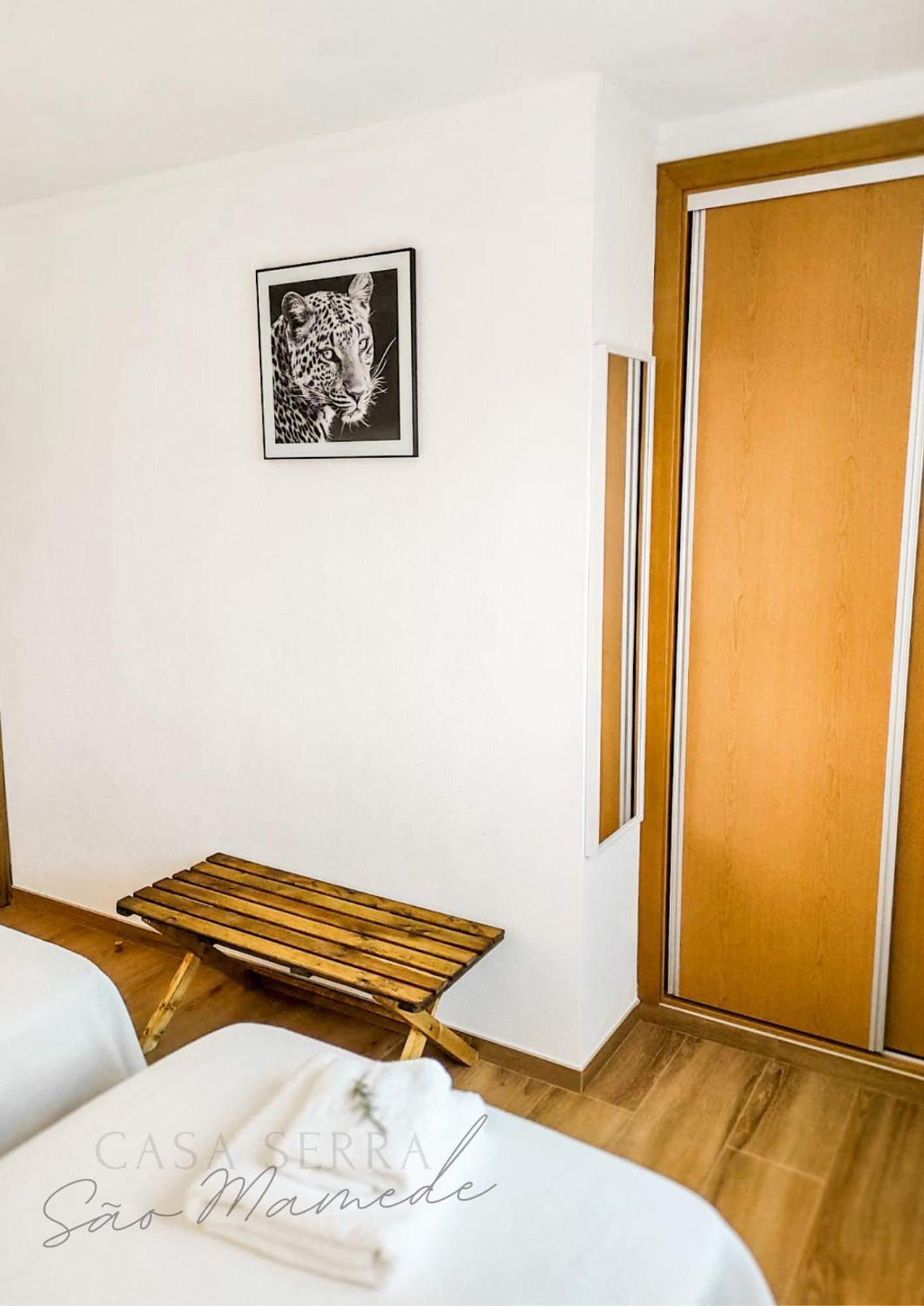 Two-Bedroom House - Photo 4