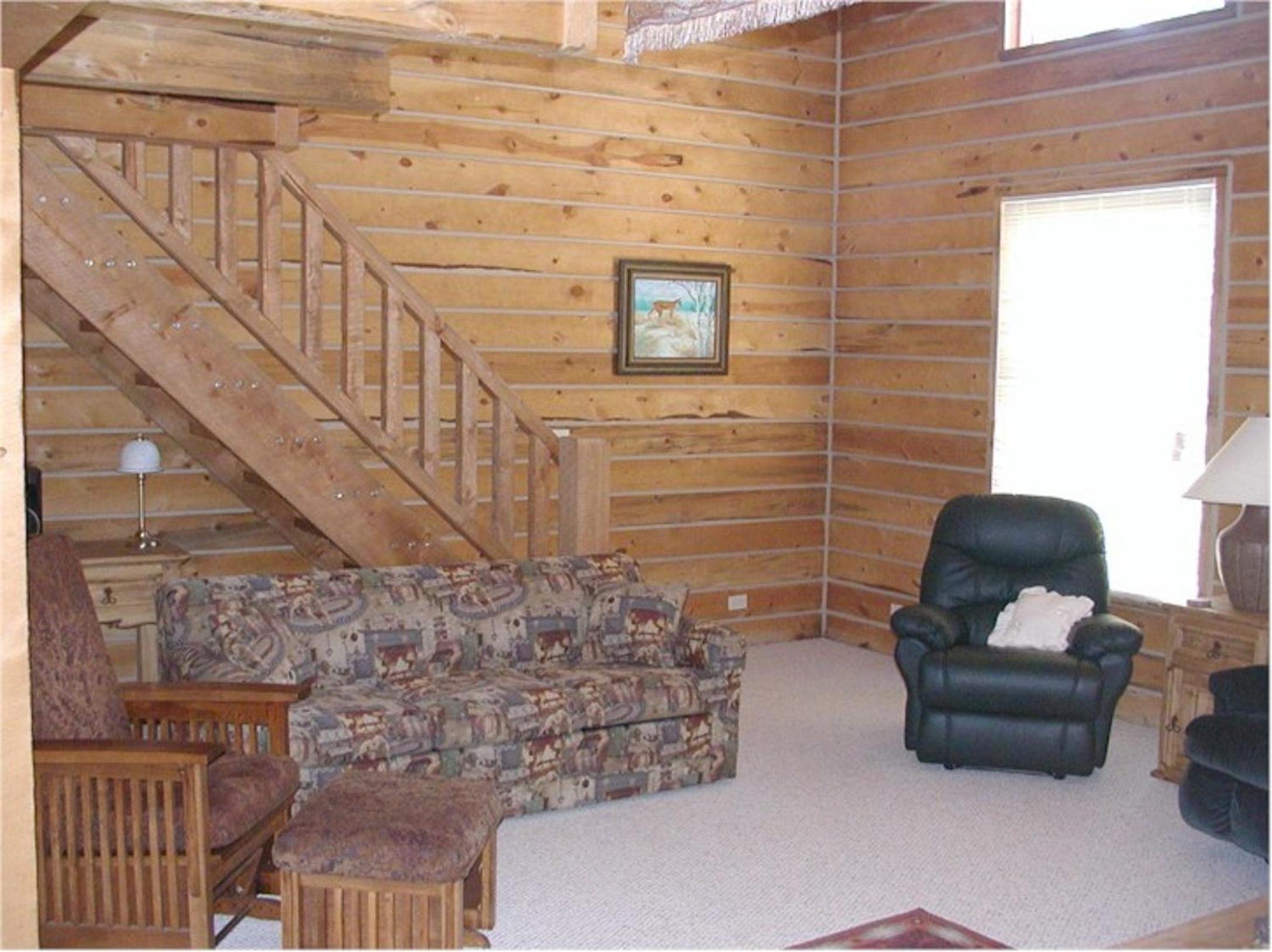 Five-Bedroom House photo 1