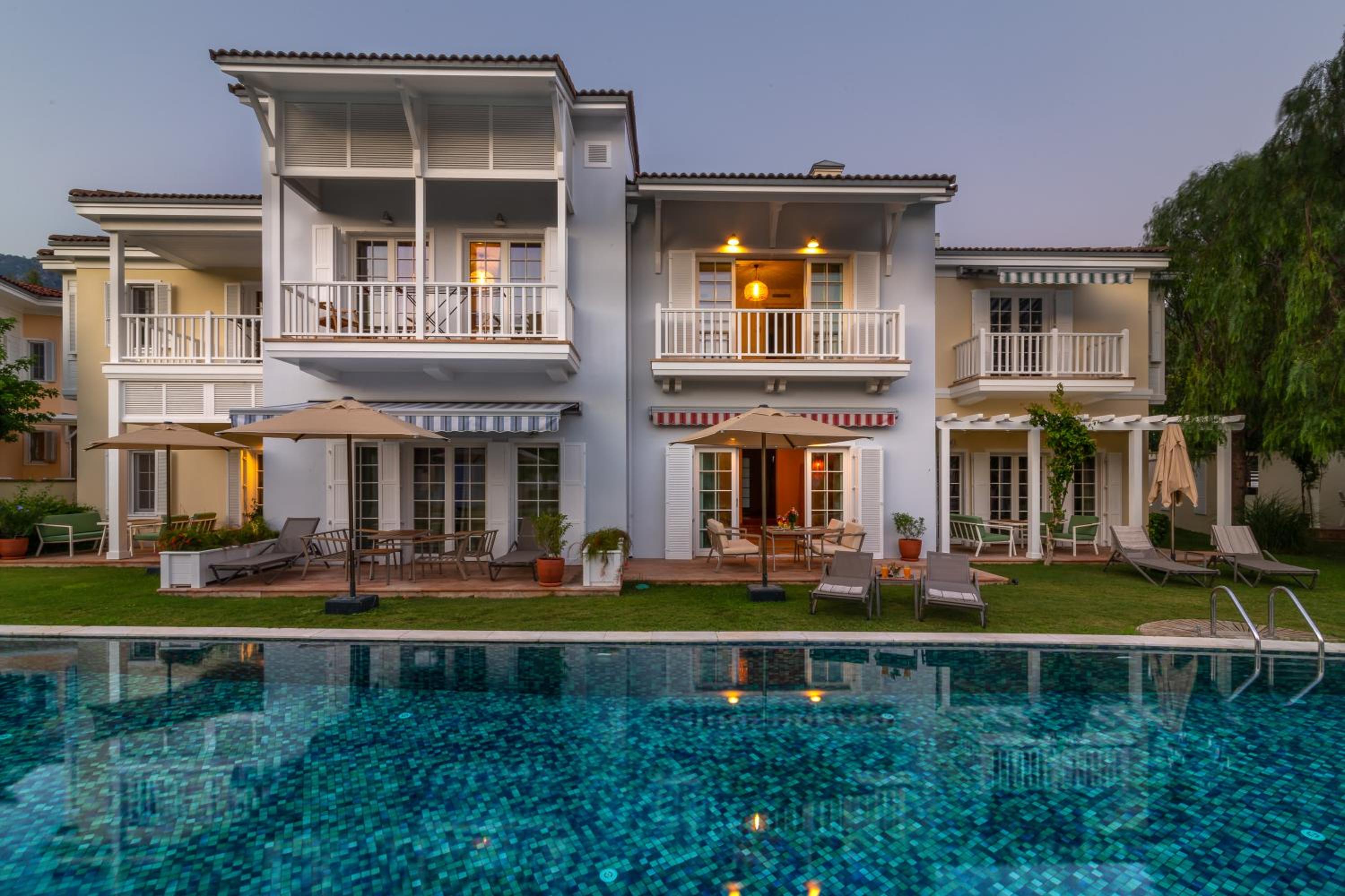 Deluxe Villa
