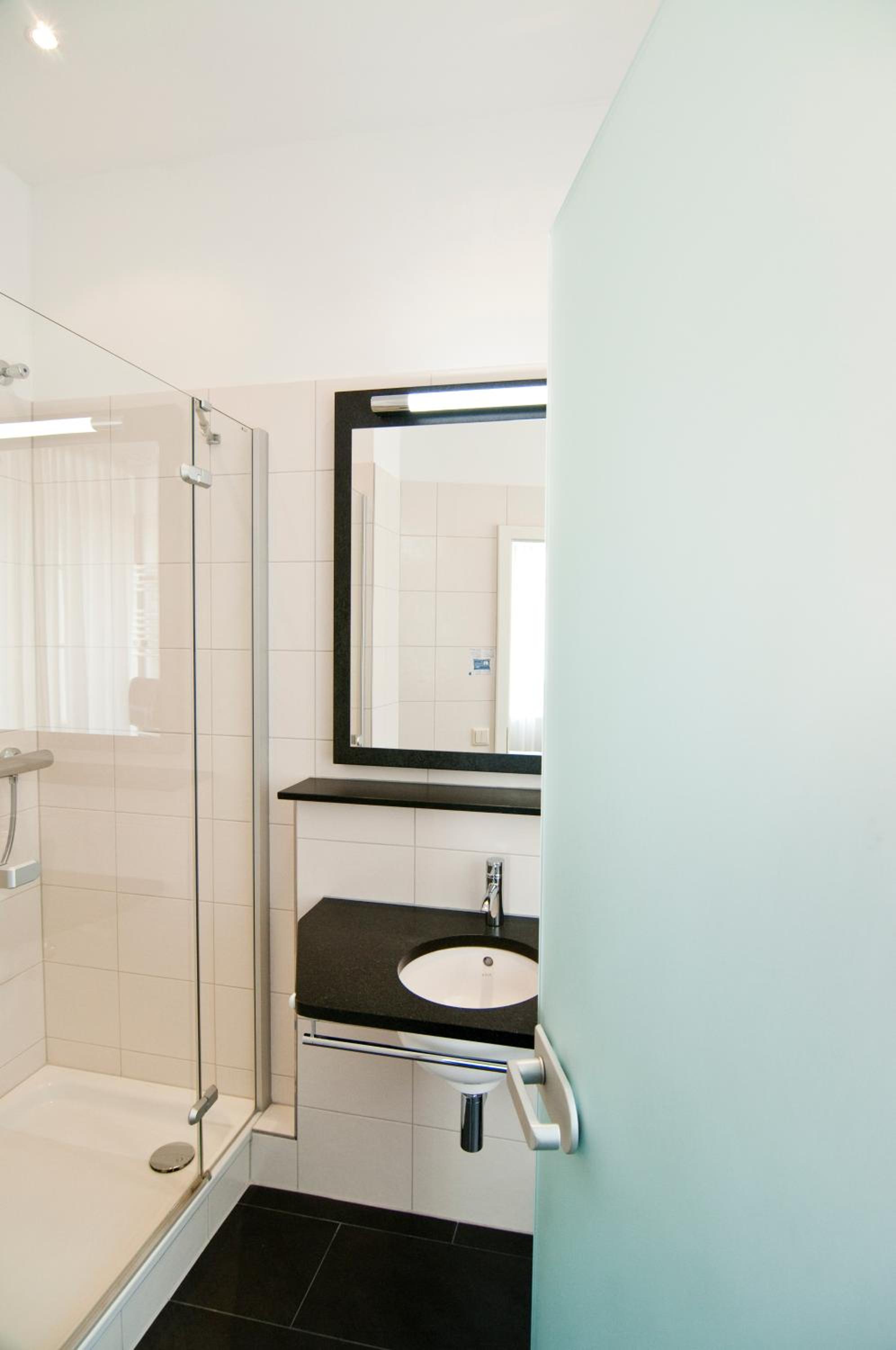 Double Room - Photo 3